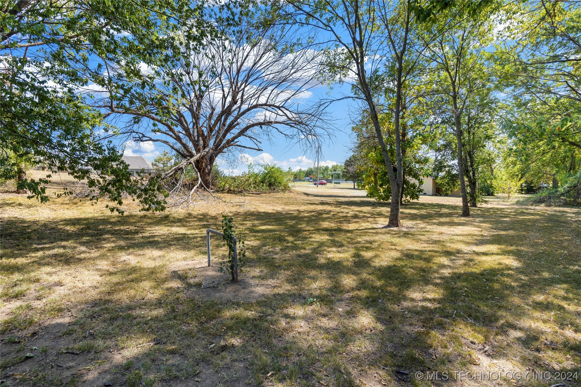 12118 N 129th East Avenue