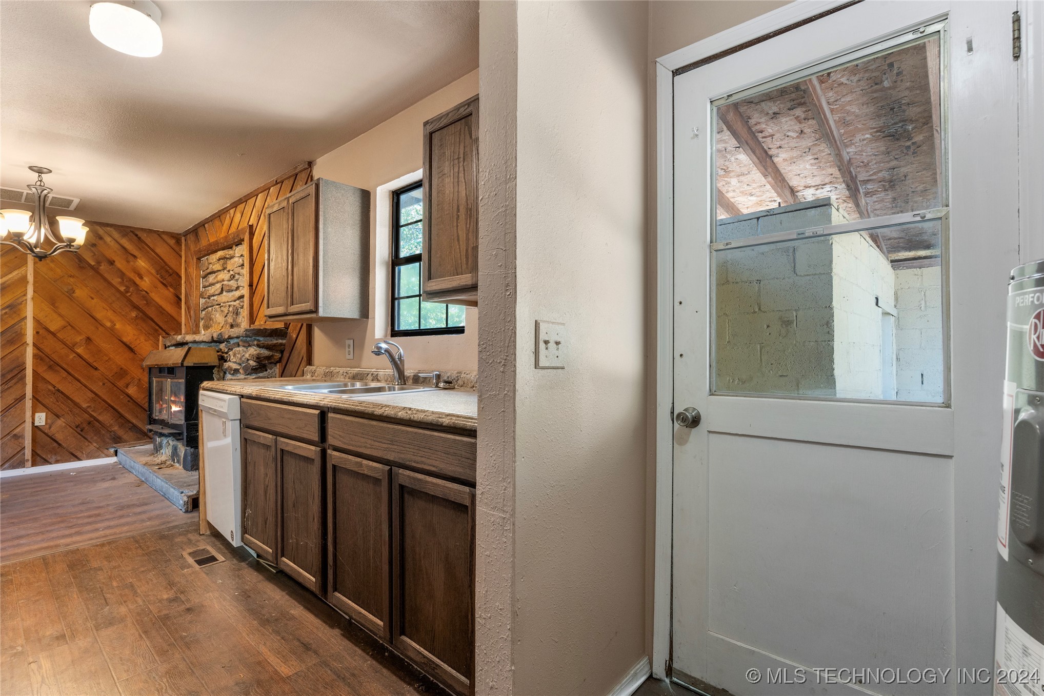 12118 N 129th East Avenue