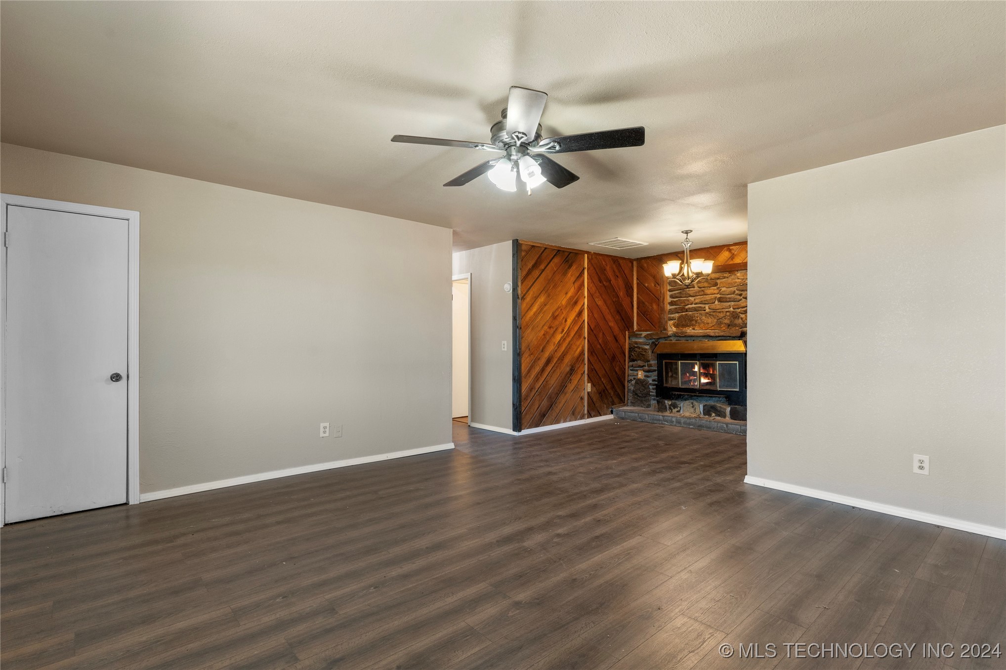 12118 N 129th East Avenue