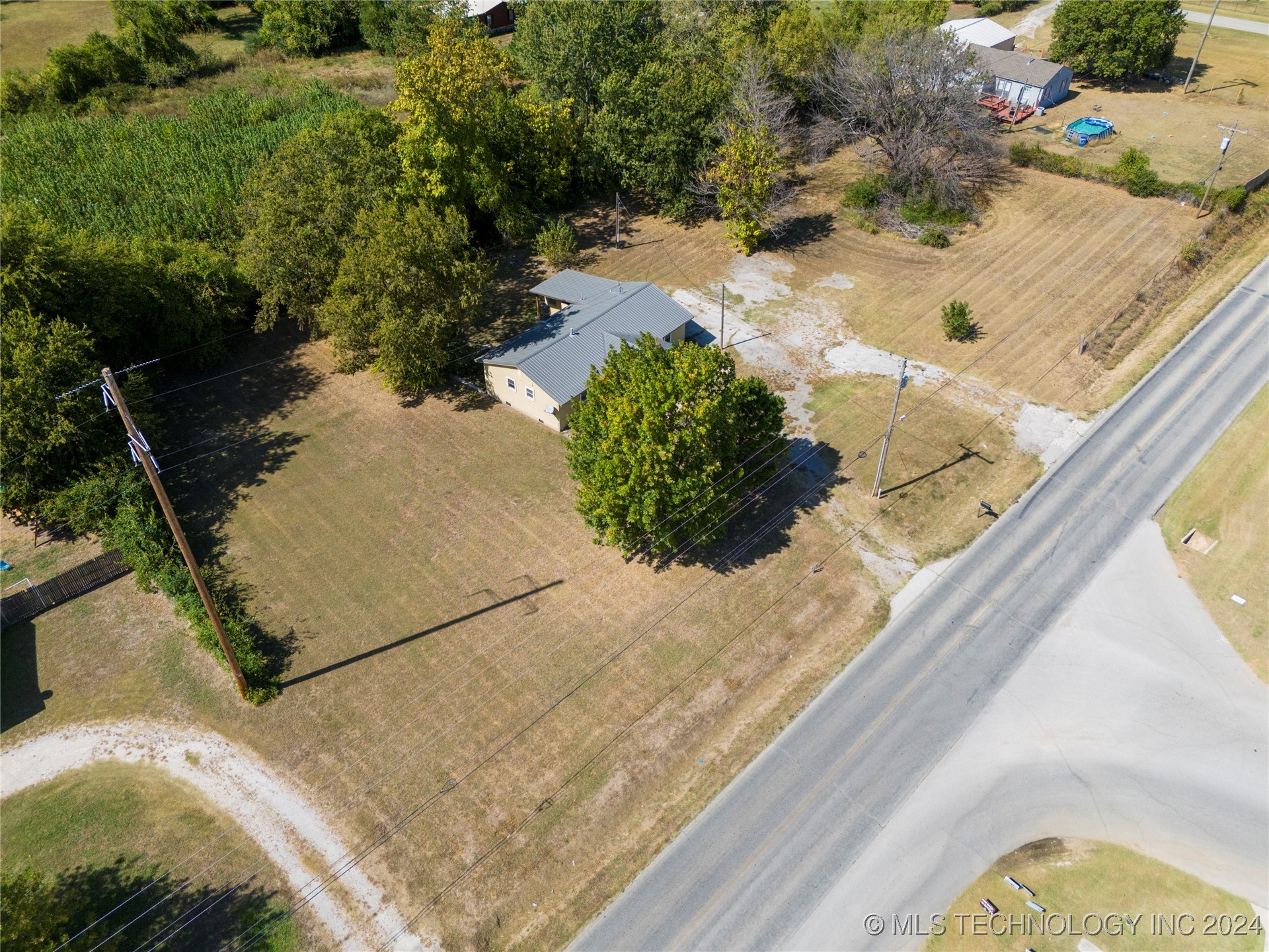 12118 N 129th East Avenue