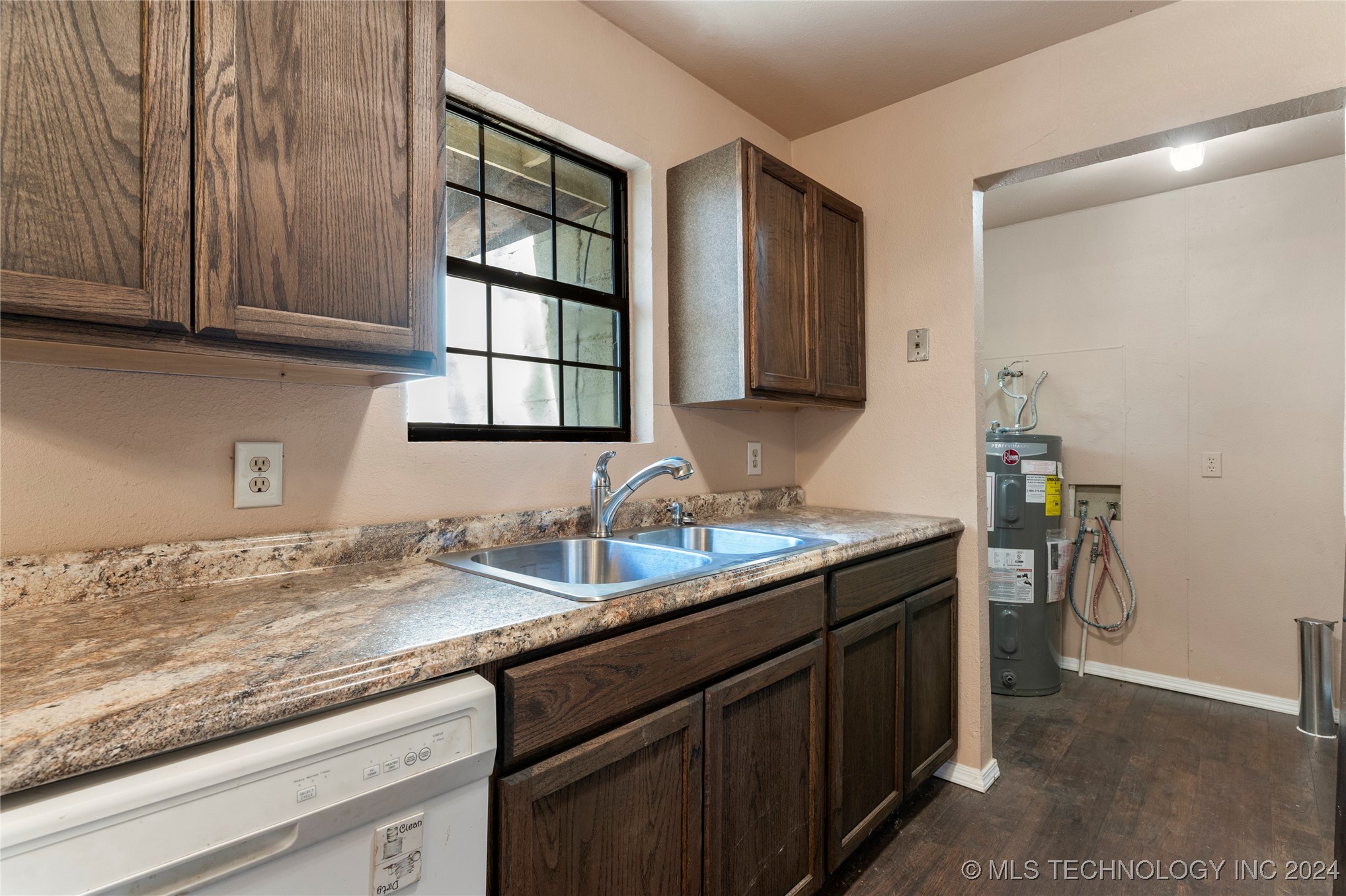 12118 N 129th East Avenue