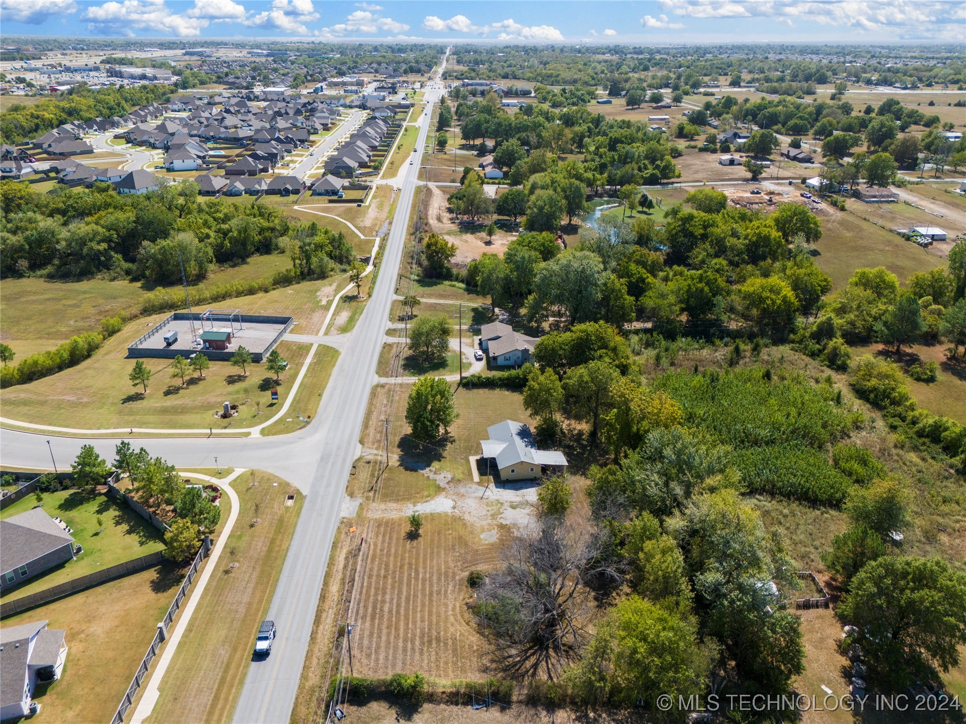 12118 N 129th East Avenue