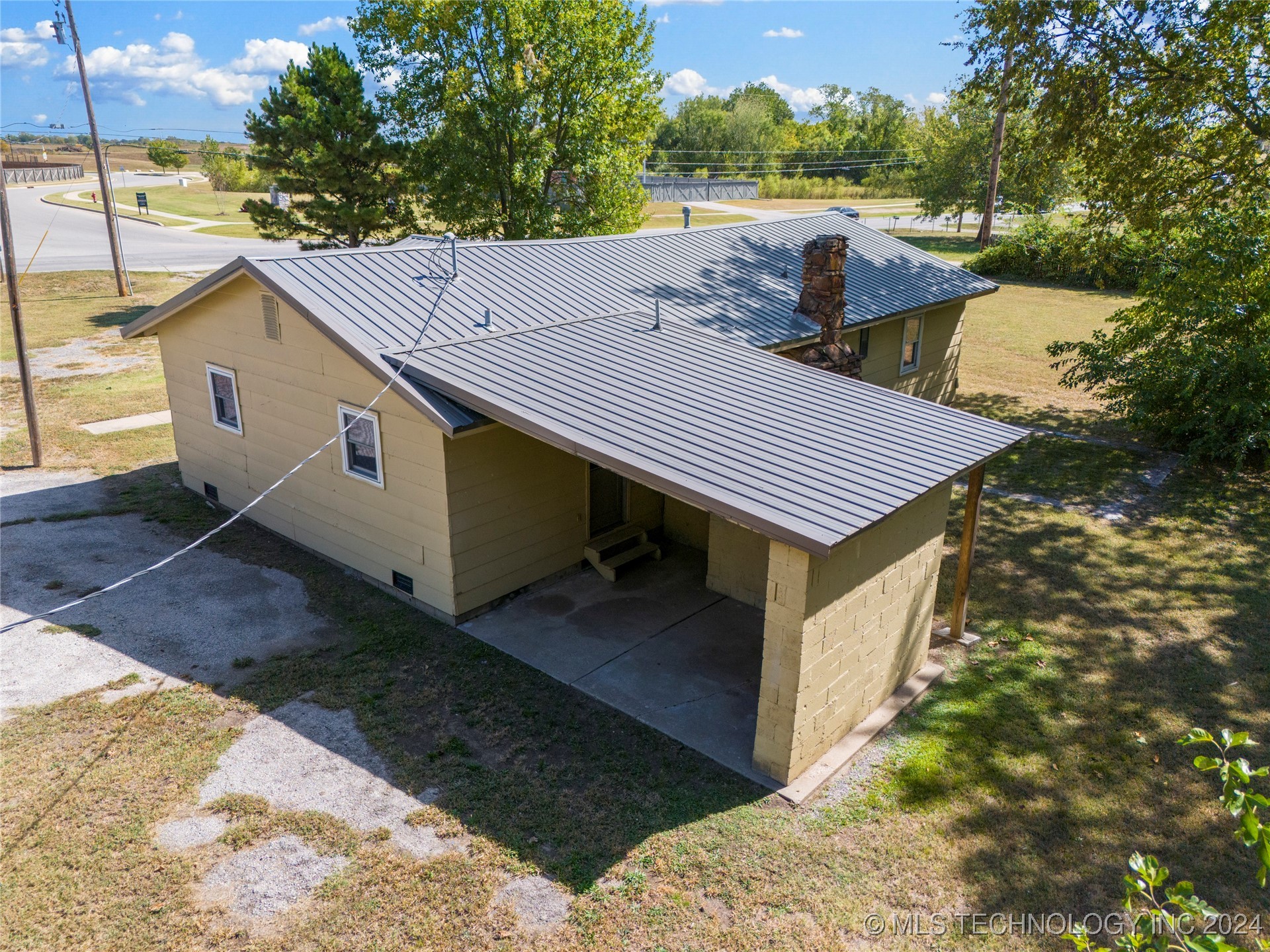 12118 N 129th East Avenue