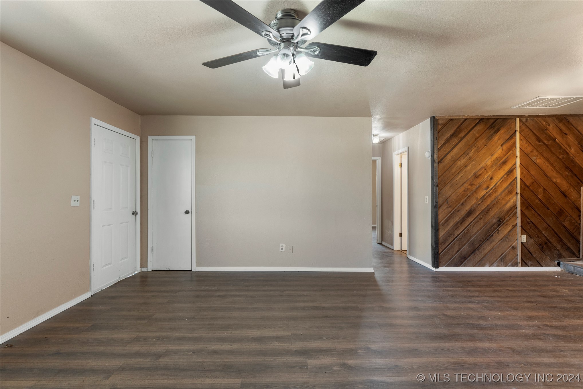 12118 N 129th East Avenue