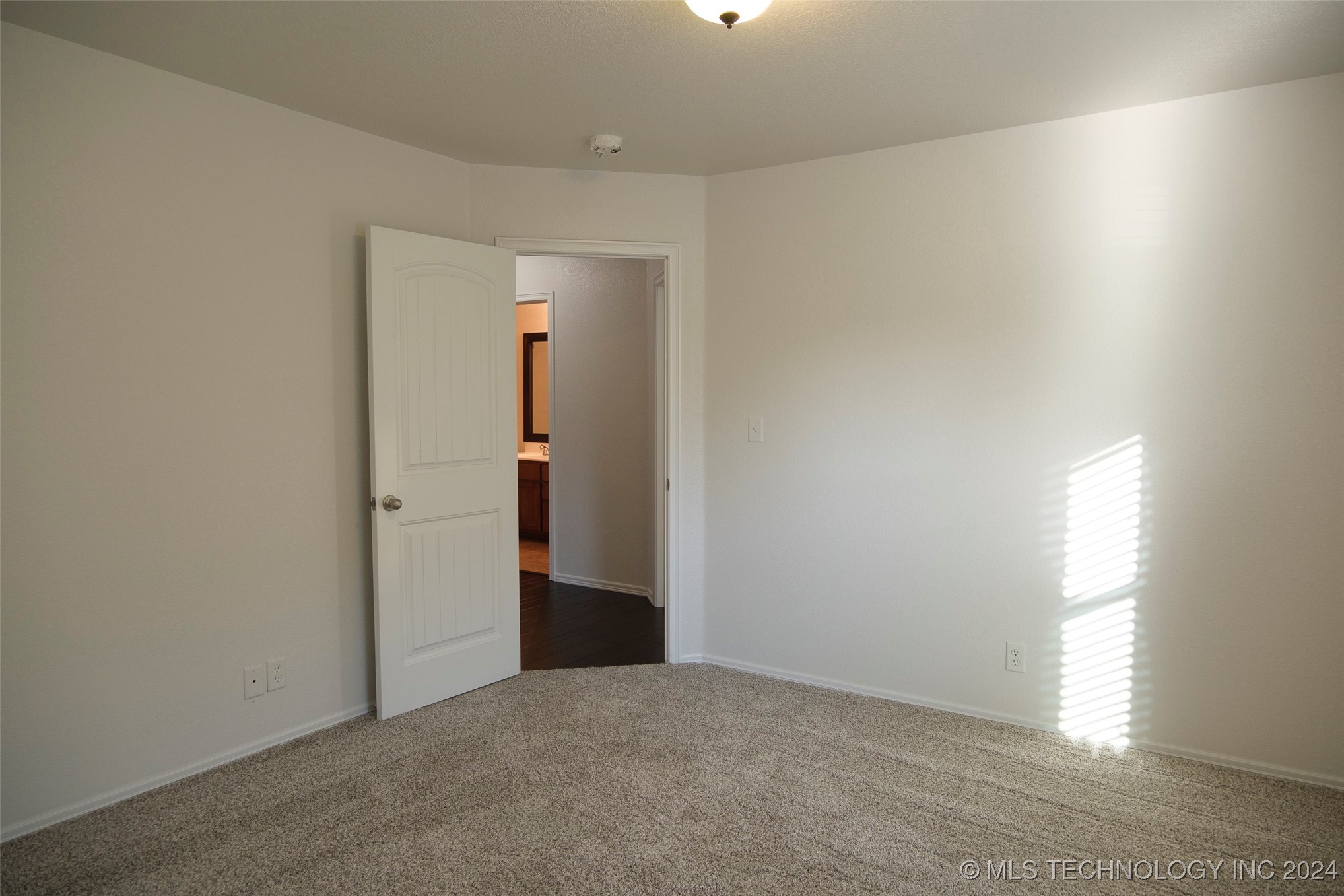 10611 S Nathan Street