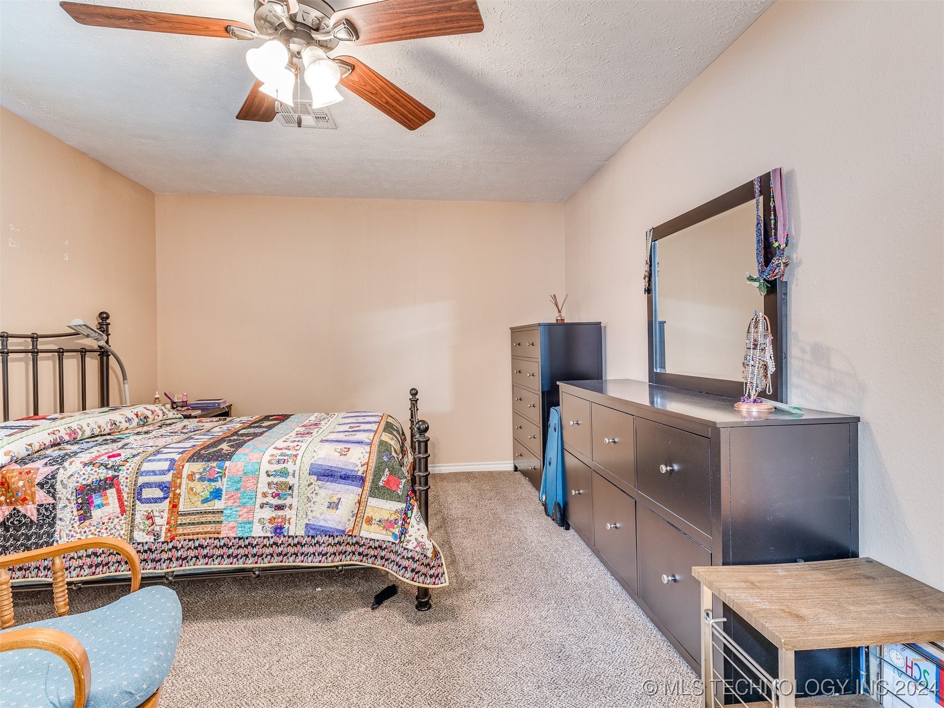 1020 N Wewoka Avenue