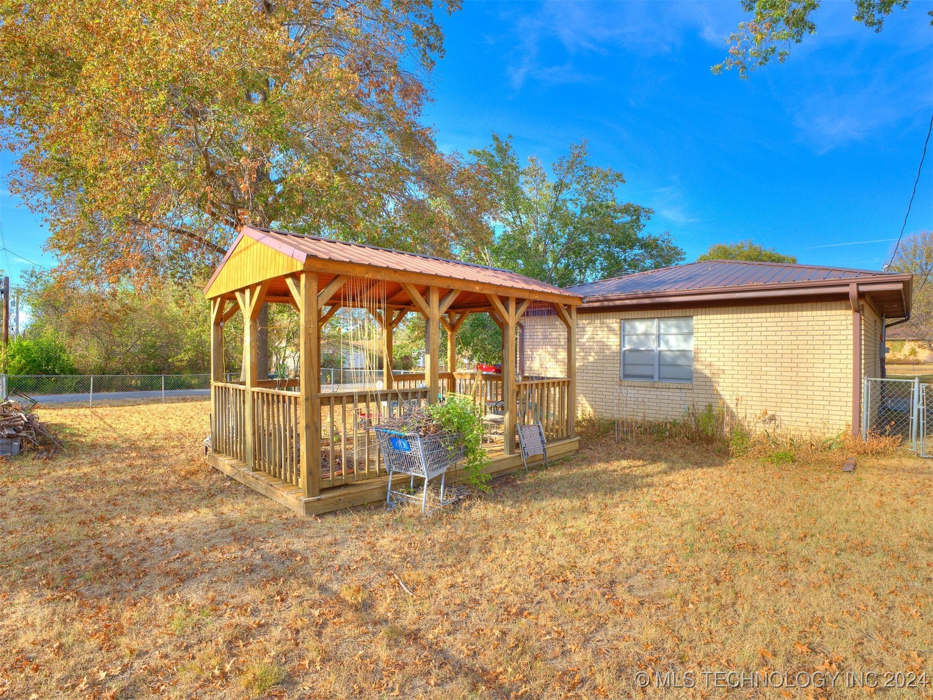 1020 N Wewoka Avenue