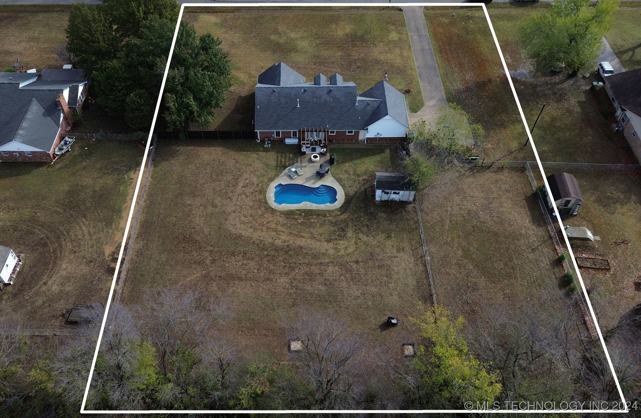 2795 Weber Road
