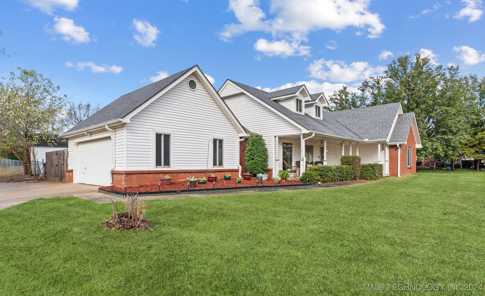 2795 Weber Road
