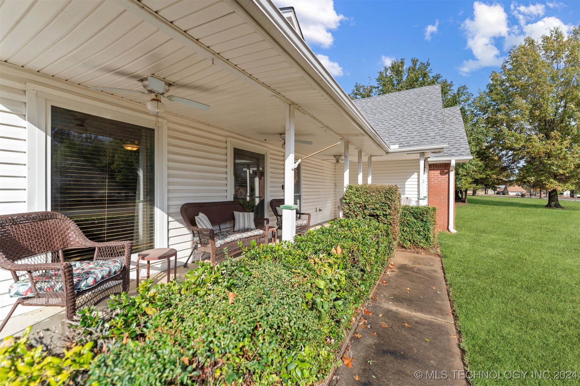 2795 Weber Road