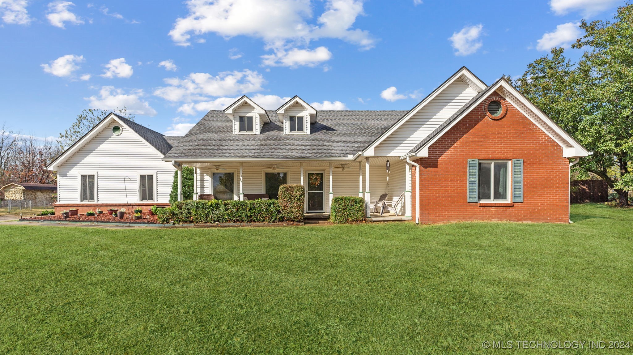2795 Weber Road