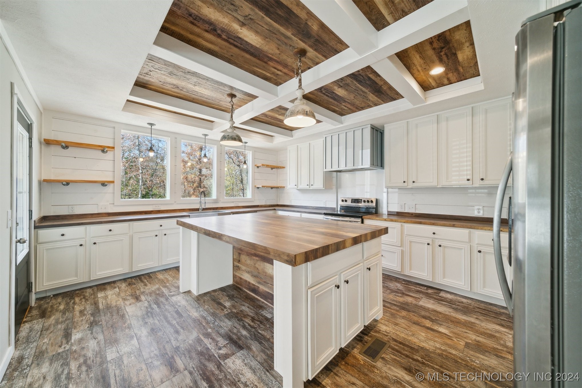 13697 S 236th West Avenue