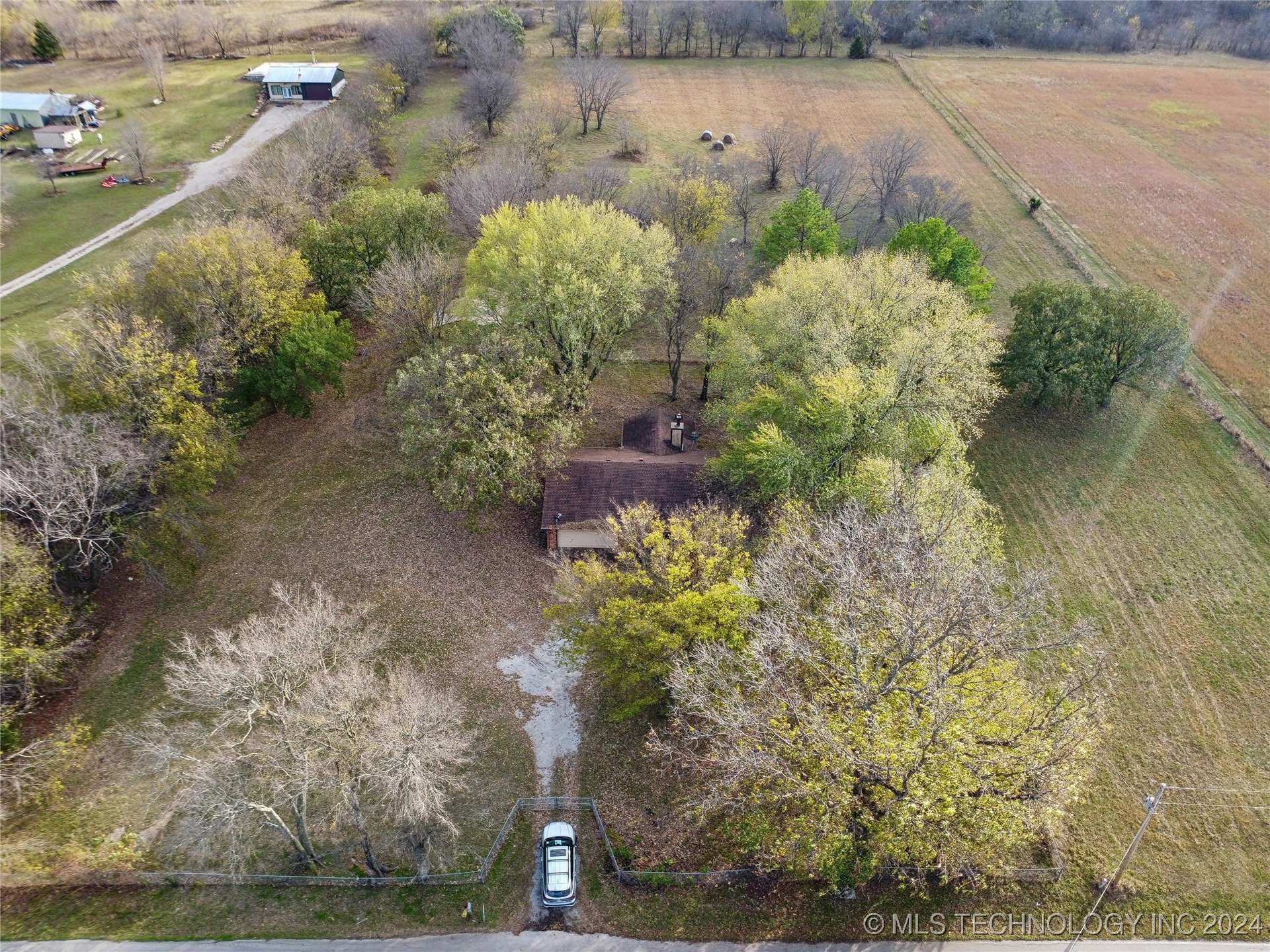 15482 E 370 Road