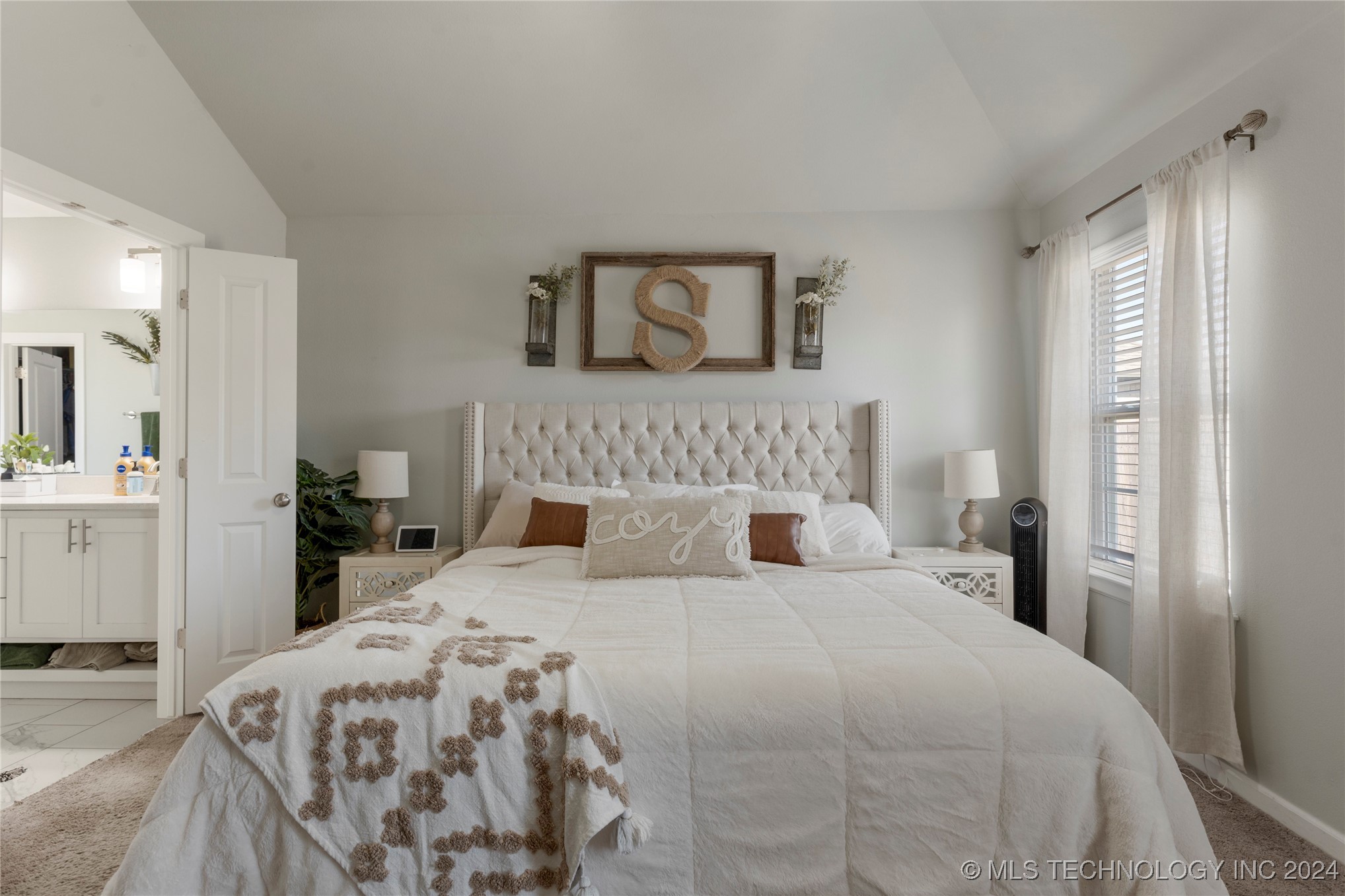 313 S 48th Court