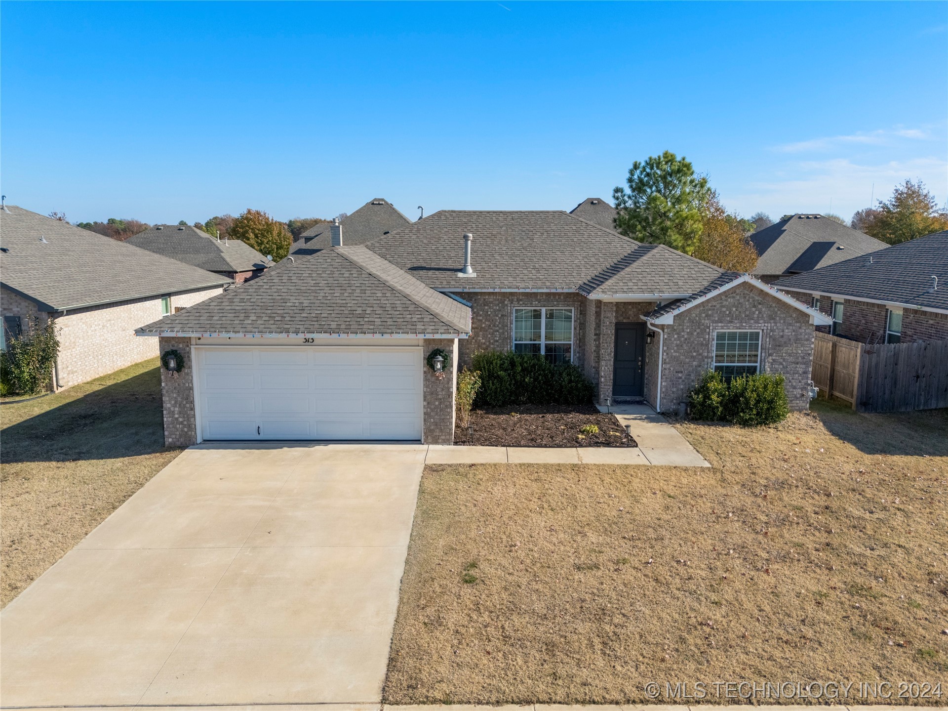 313 S 48th Court