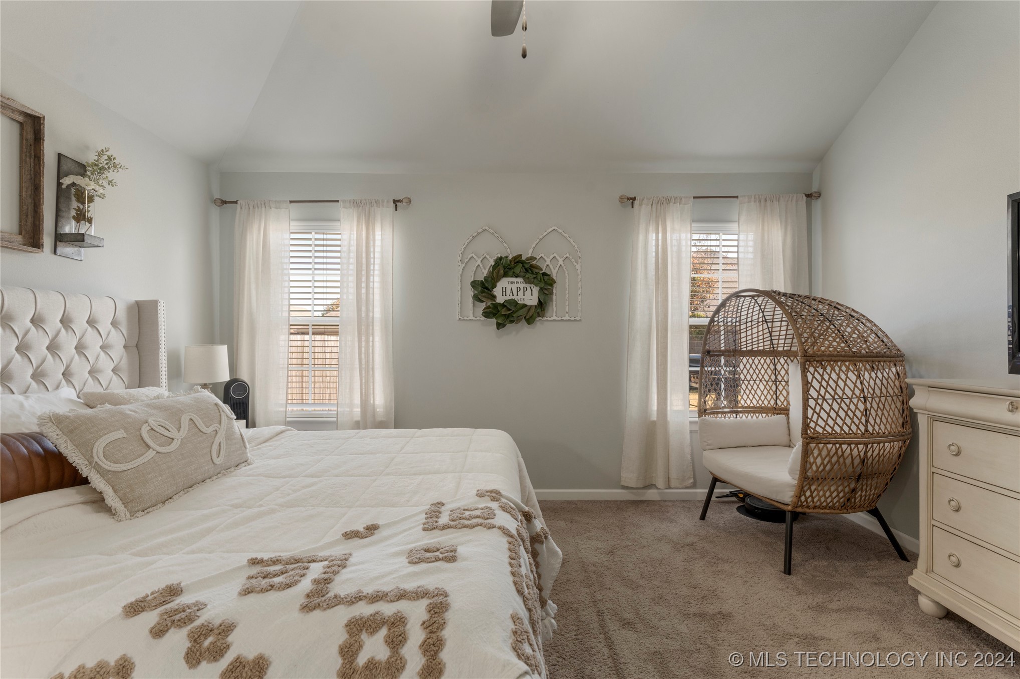 313 S 48th Court