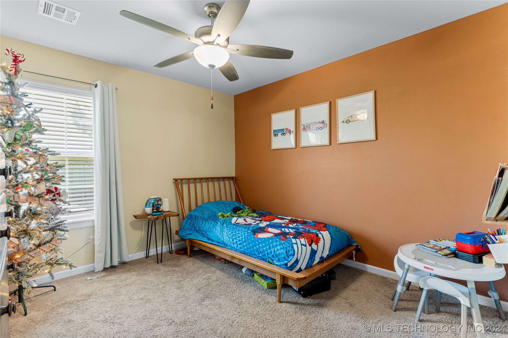 313 S 48th Court