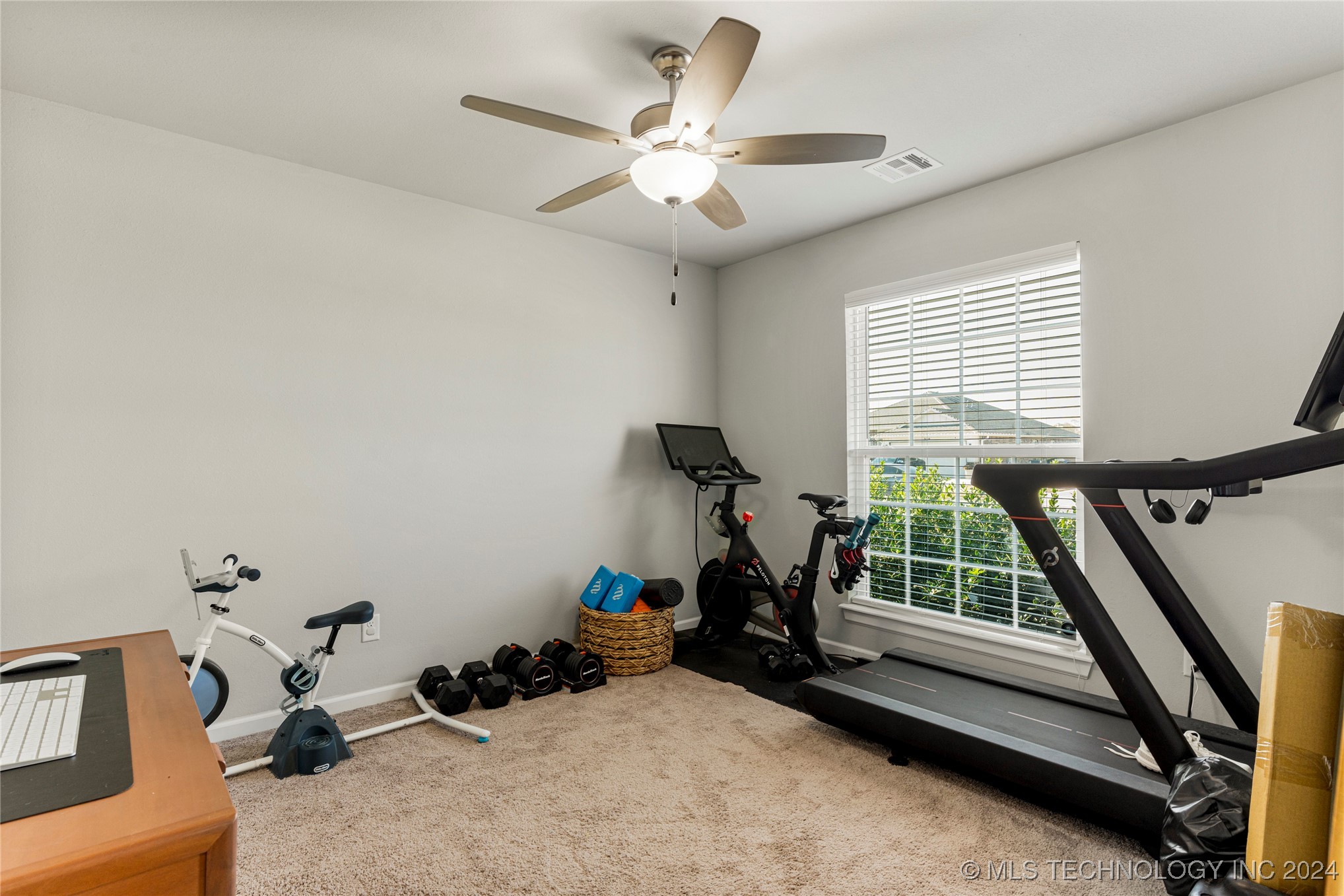 313 S 48th Court