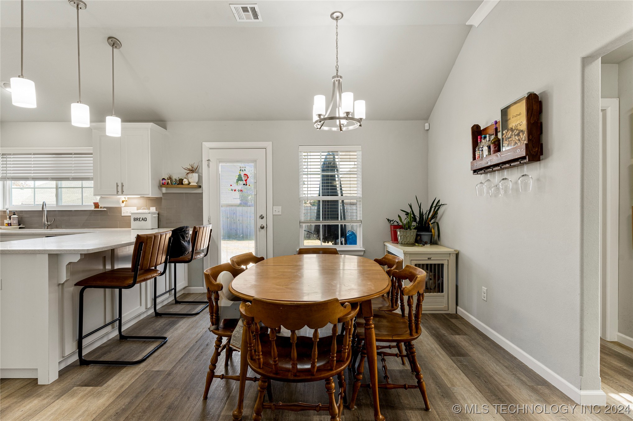 313 S 48th Court