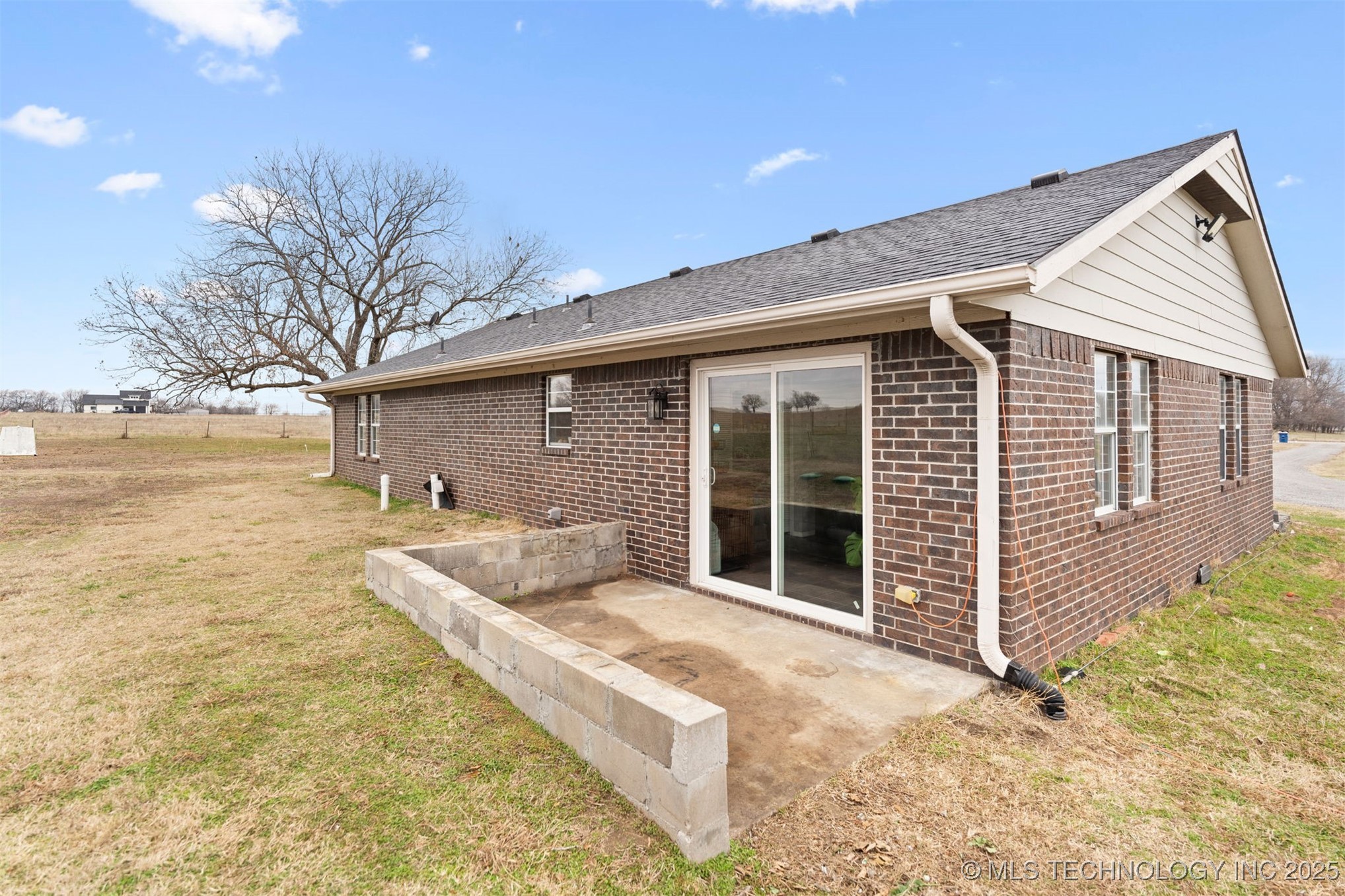 2790 Old Hwy 20 E