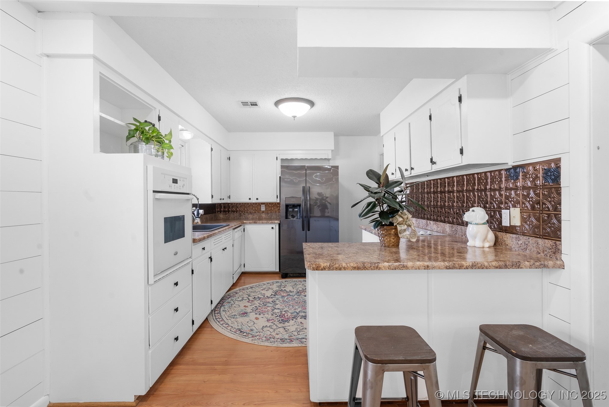 210 E 15th Street
