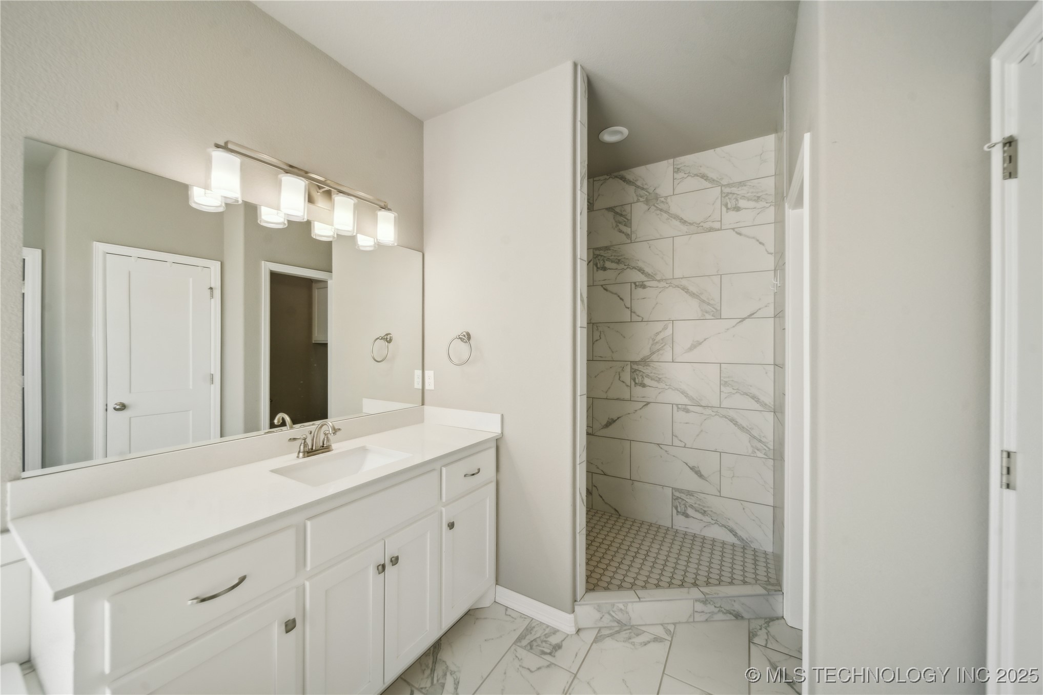 413 S Buffalo Street