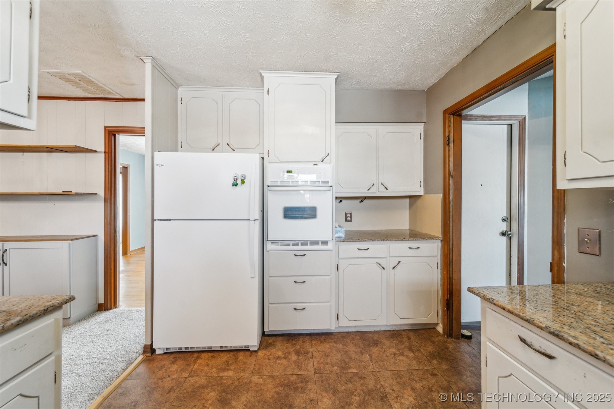 312 E 16th Street