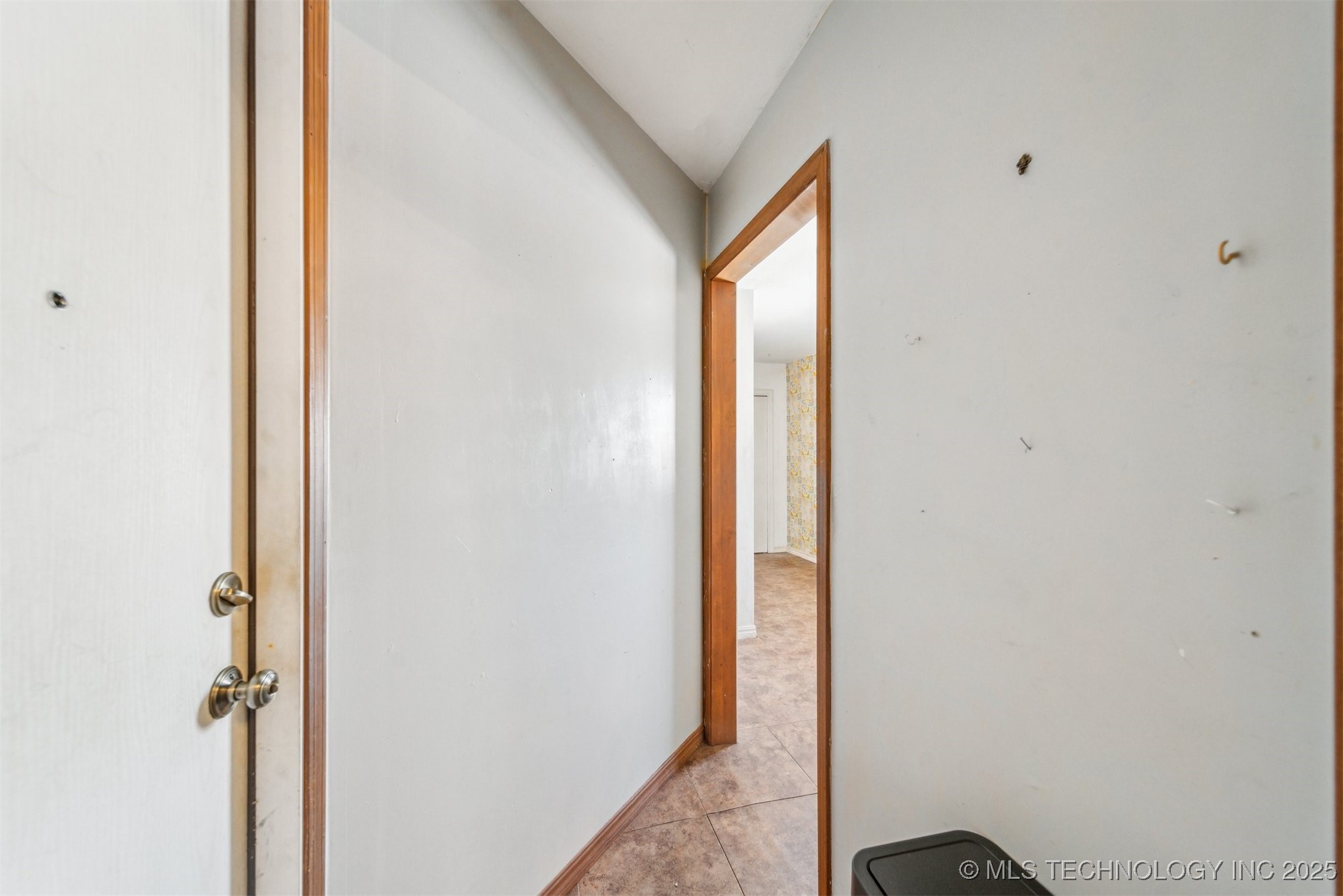 312 E 16th Street