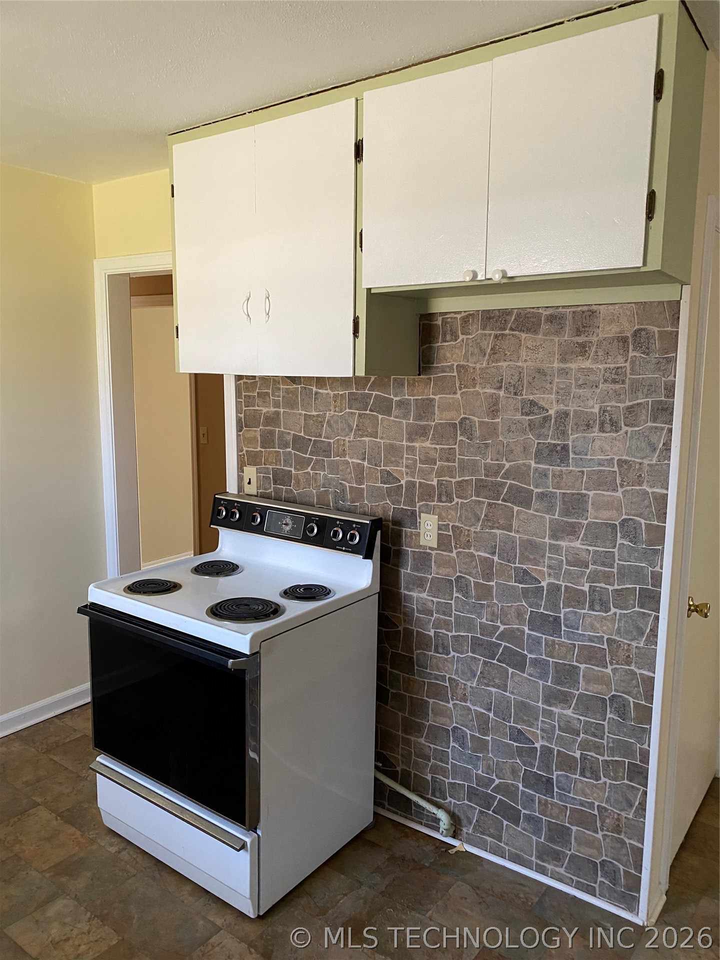 304 E 12th Street
