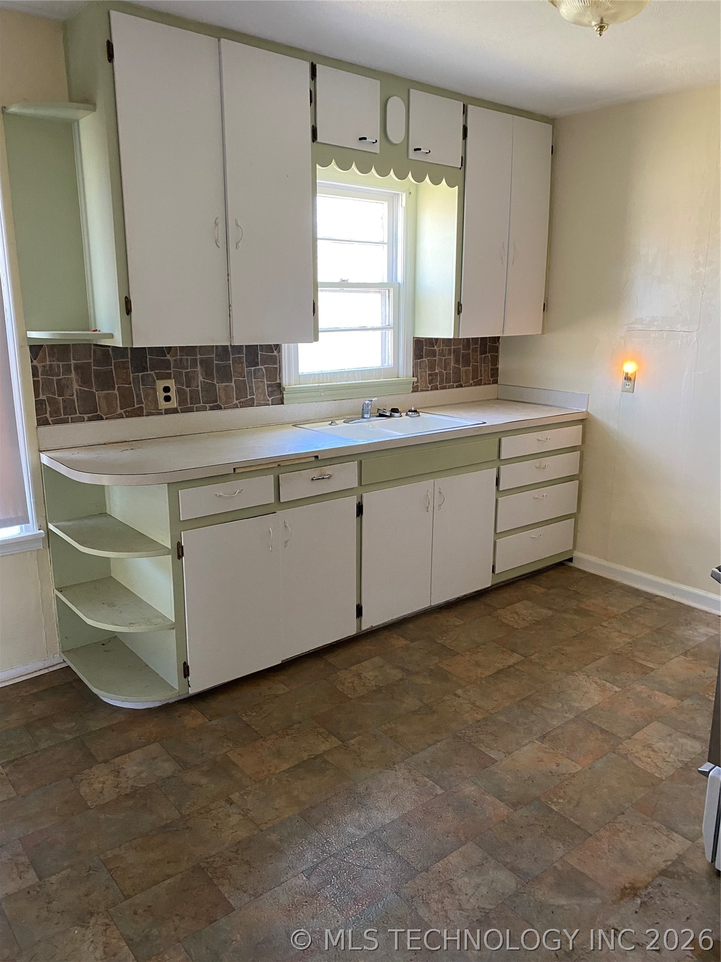 304 E 12th Street