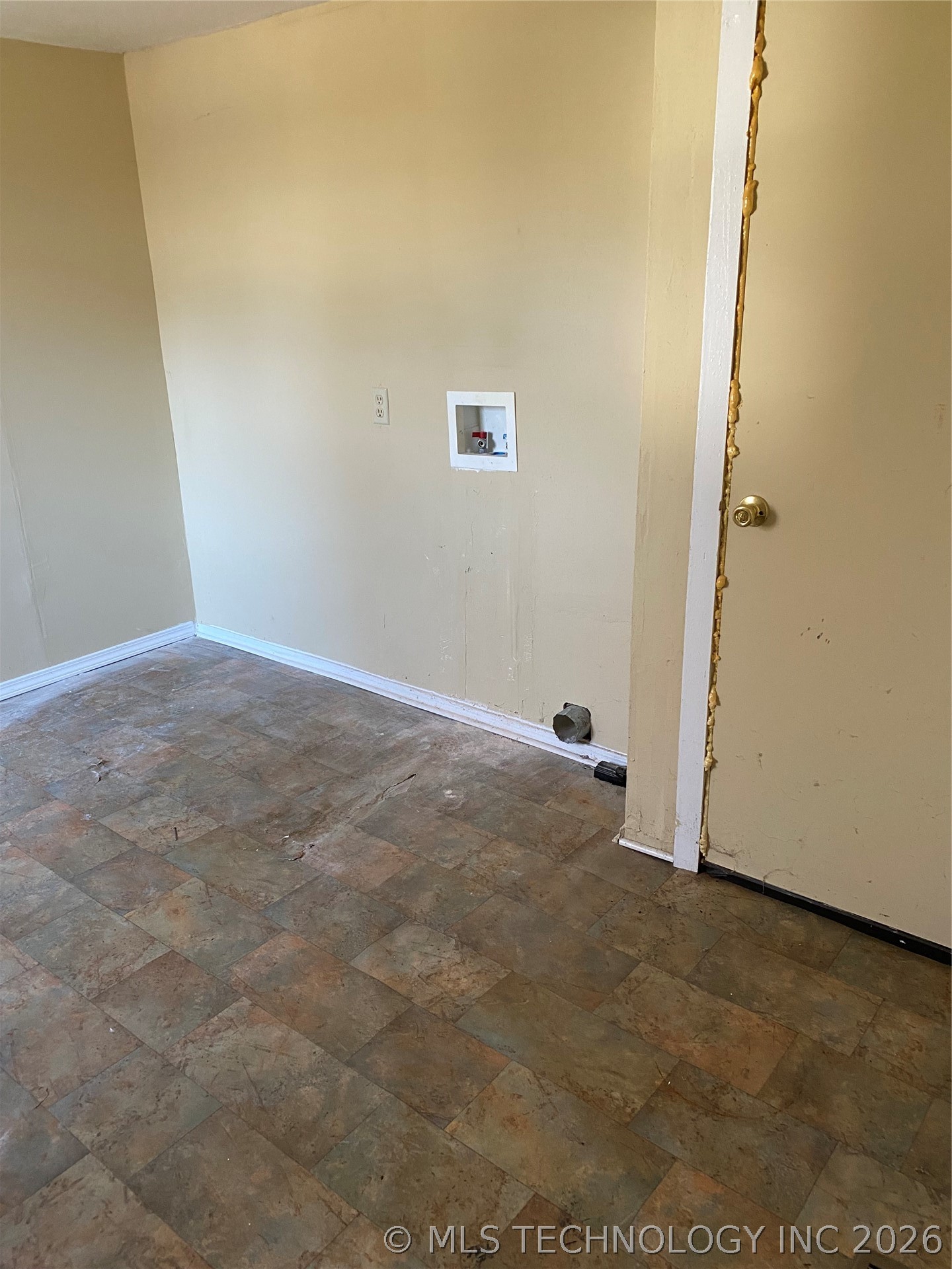 304 E 12th Street