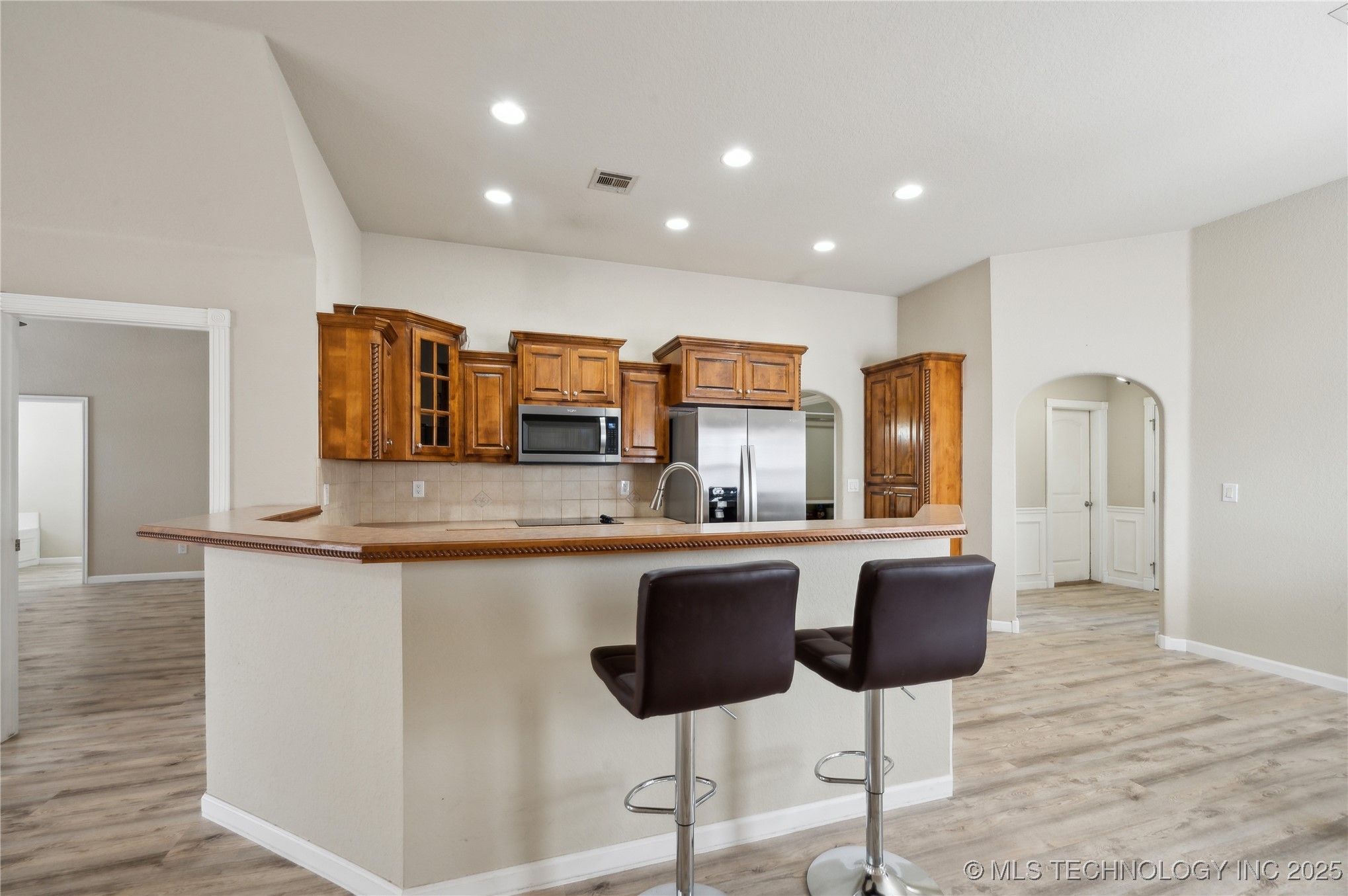 10210 E 99th Street N