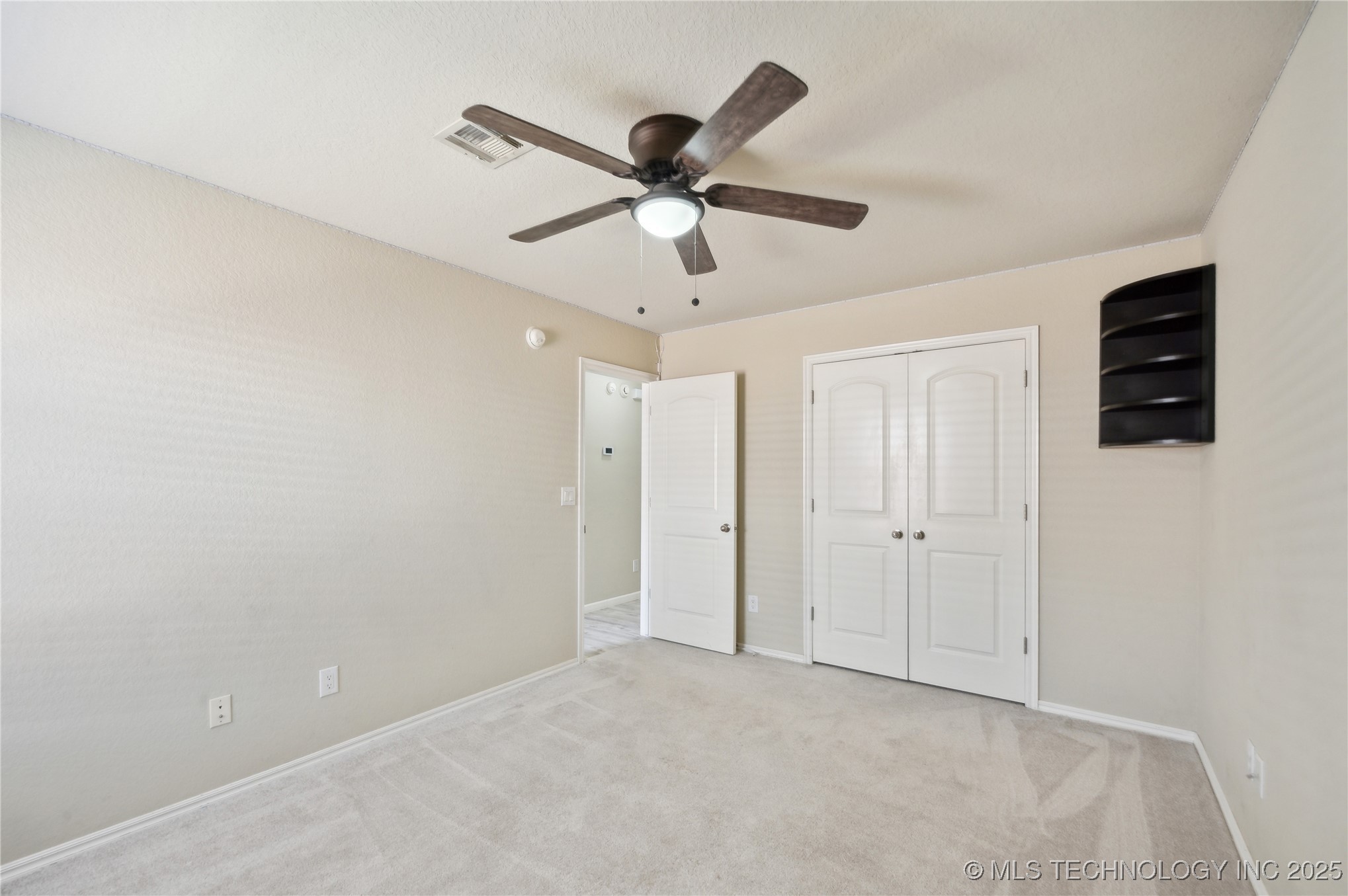 10210 E 99th Street N