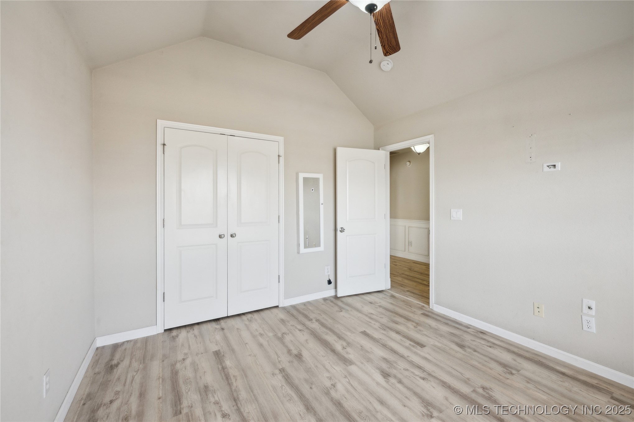 10210 E 99th Street N