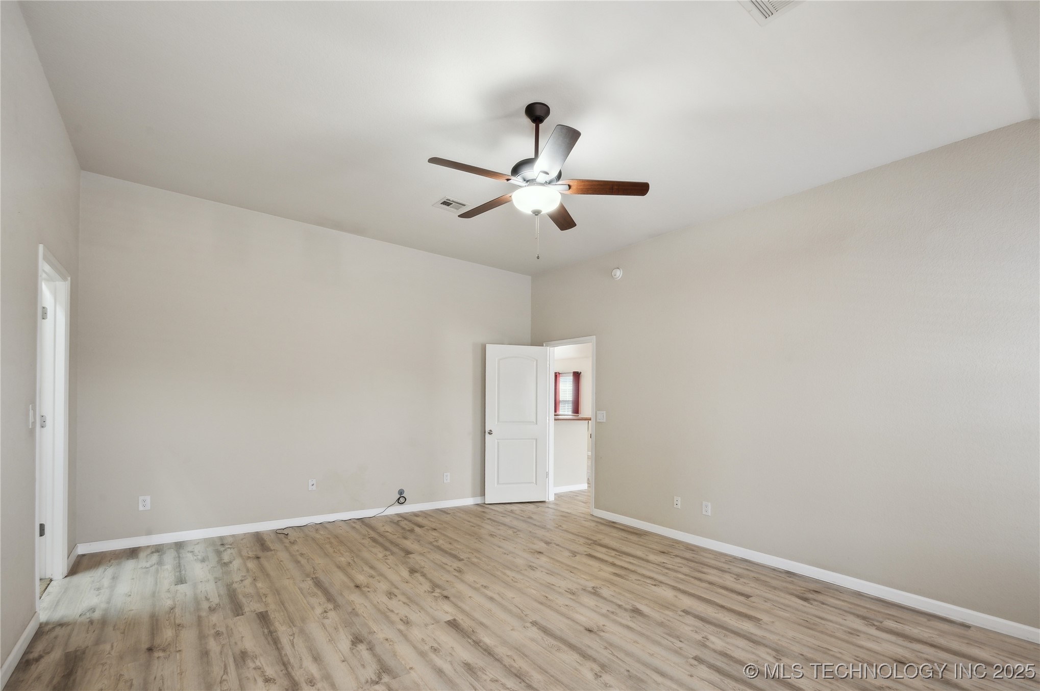 10210 E 99th Street N