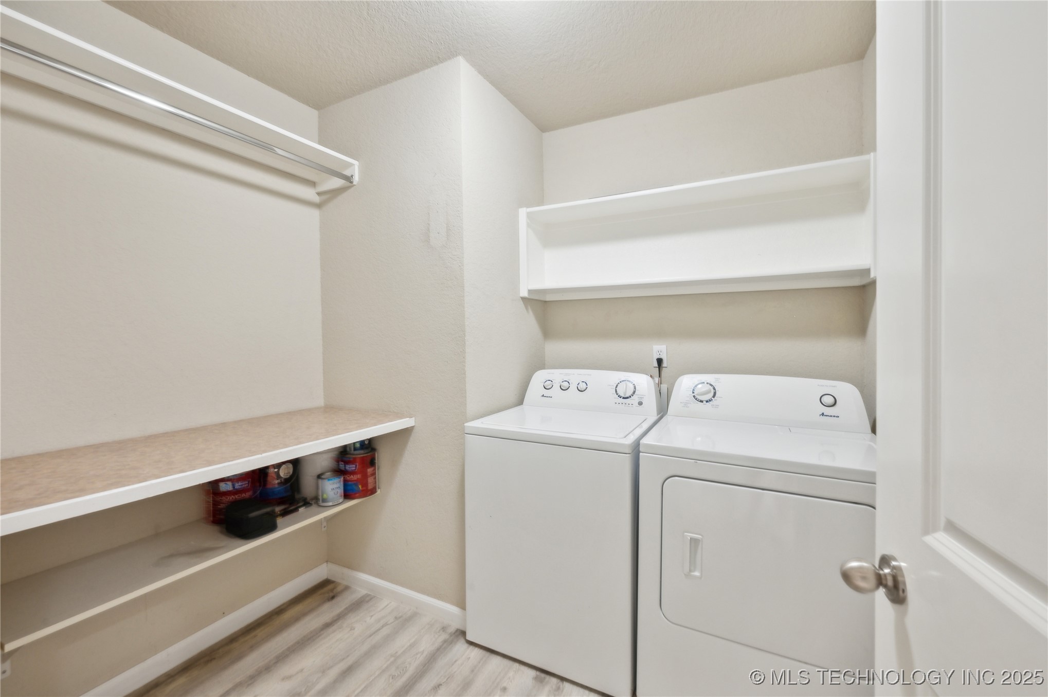 10210 E 99th Street N