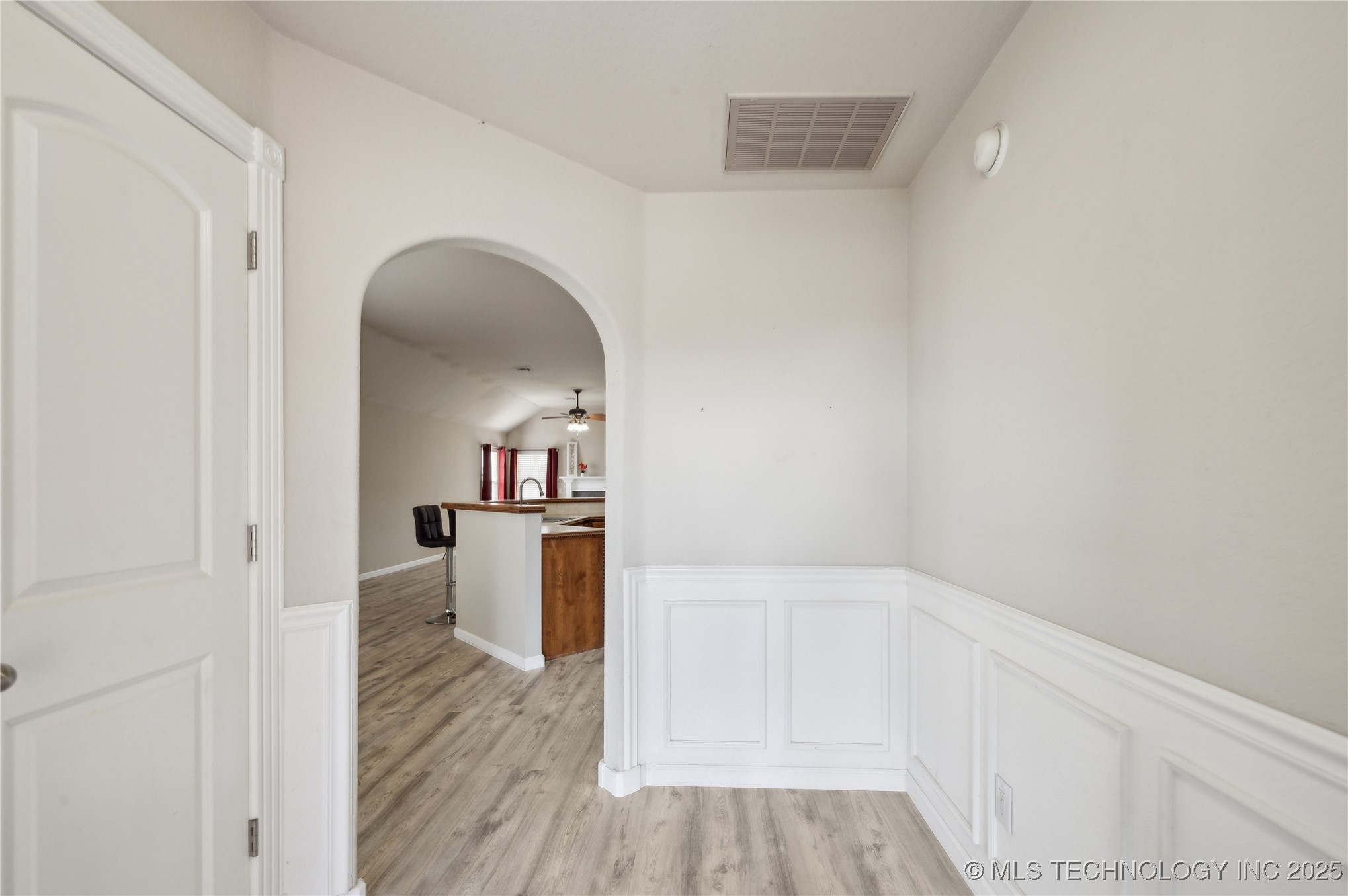 10210 E 99th Street N