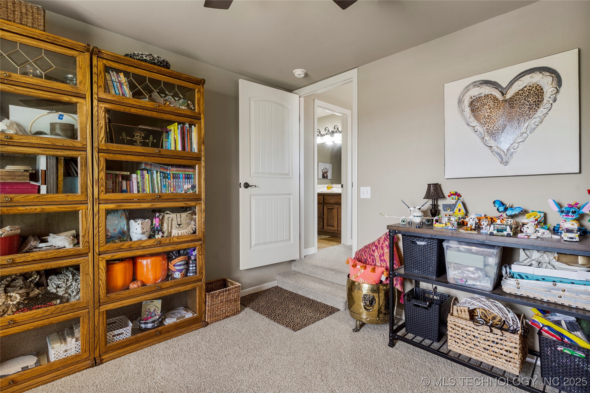 6719 E 85th Street North