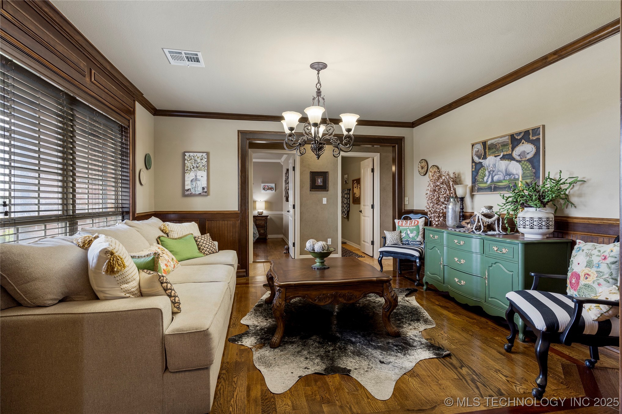 6719 E 85th Street North