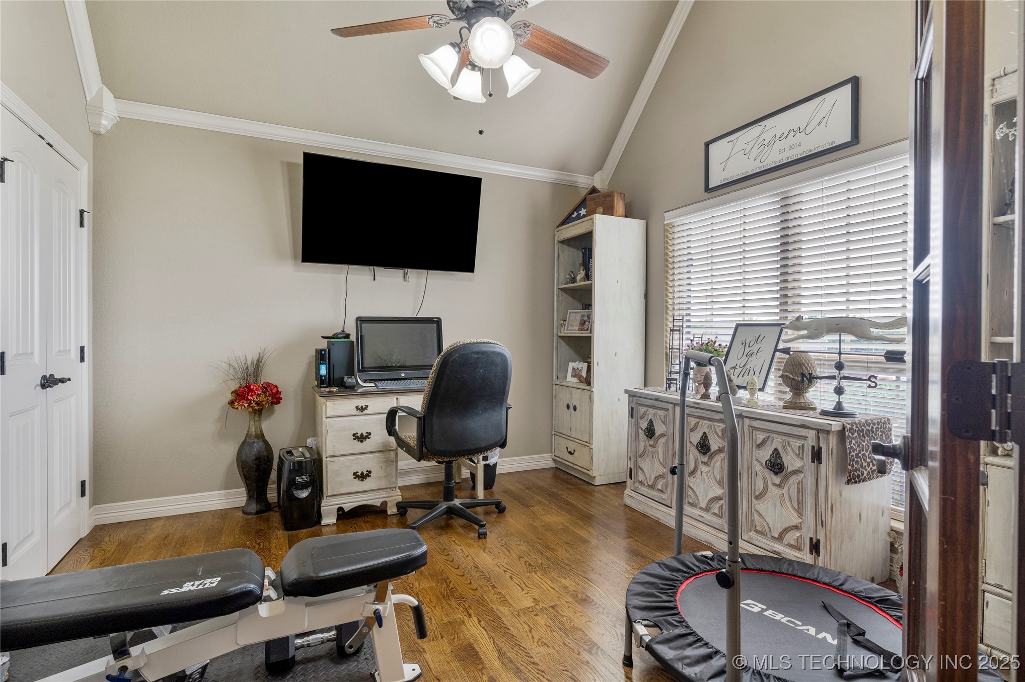 6719 E 85th Street North