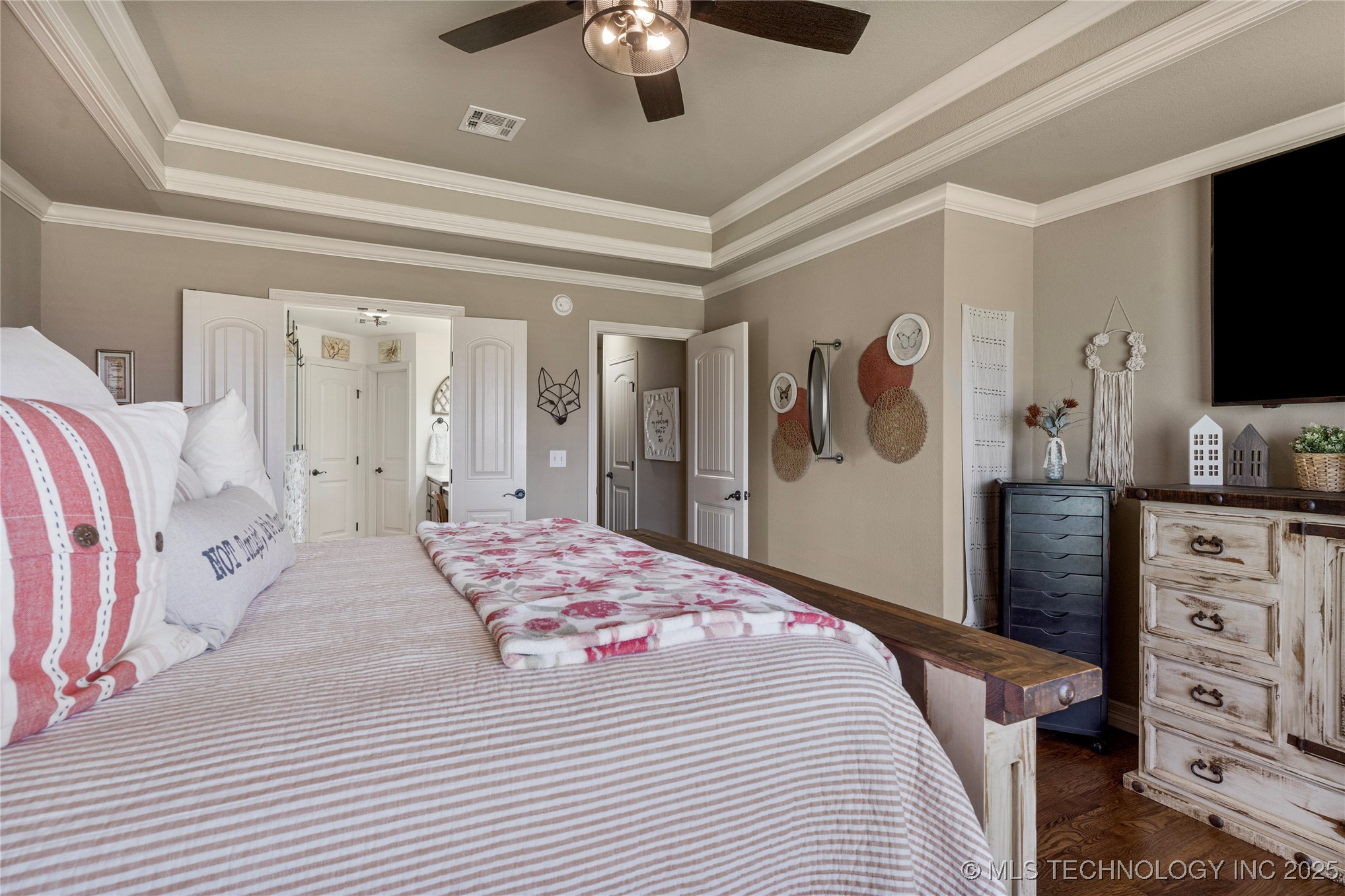 6719 E 85th Street North