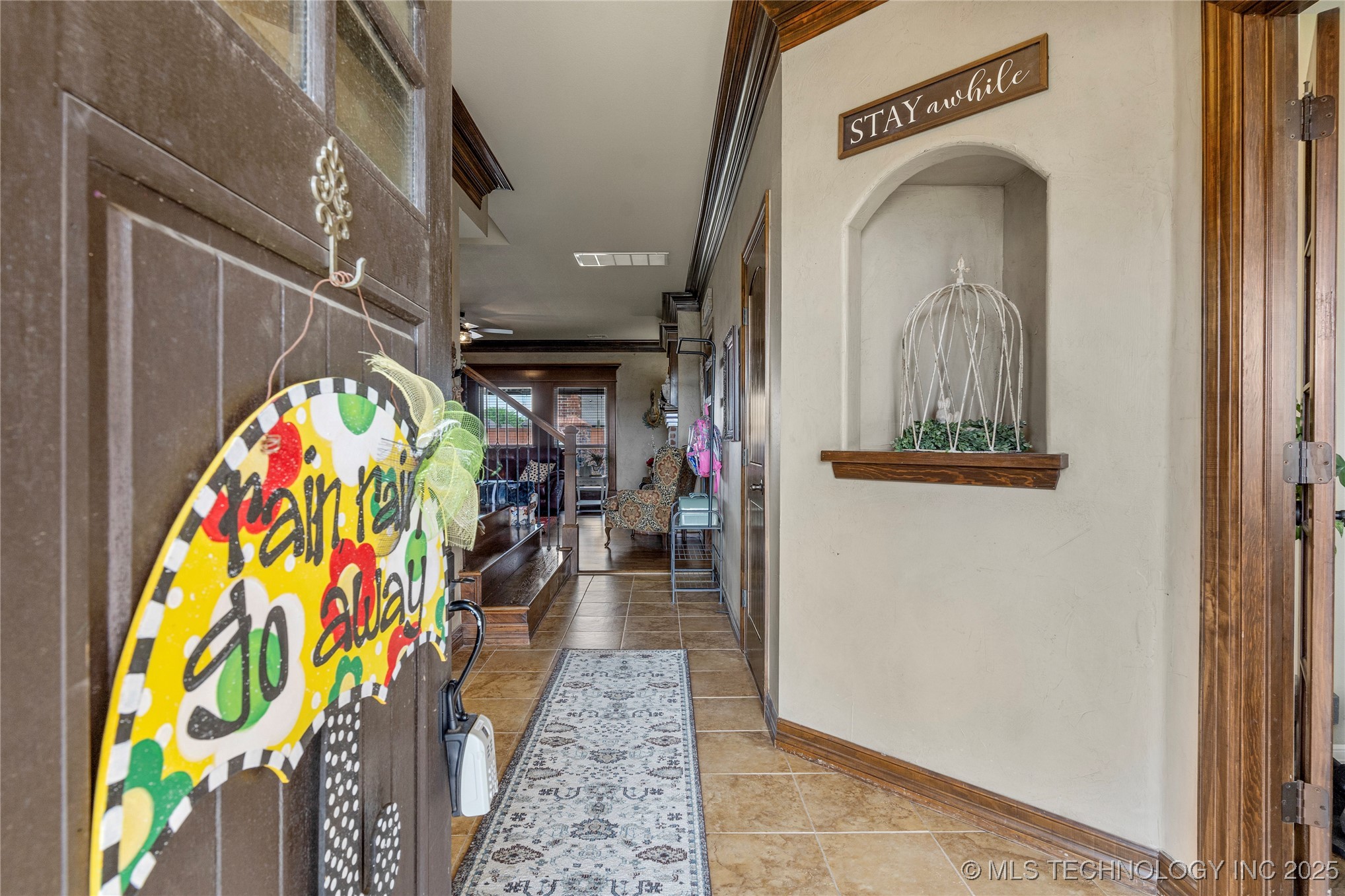 6719 E 85th Street North