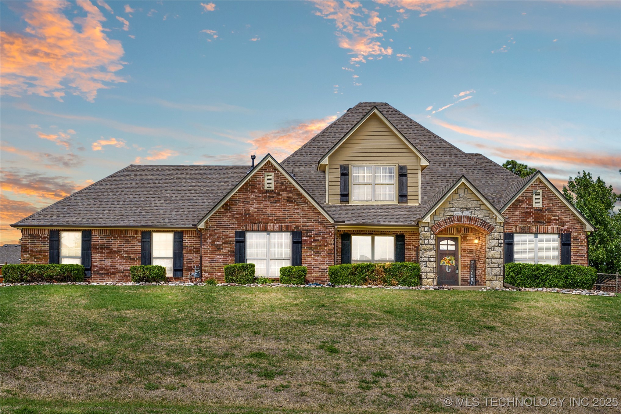 6719 E 85th Street North