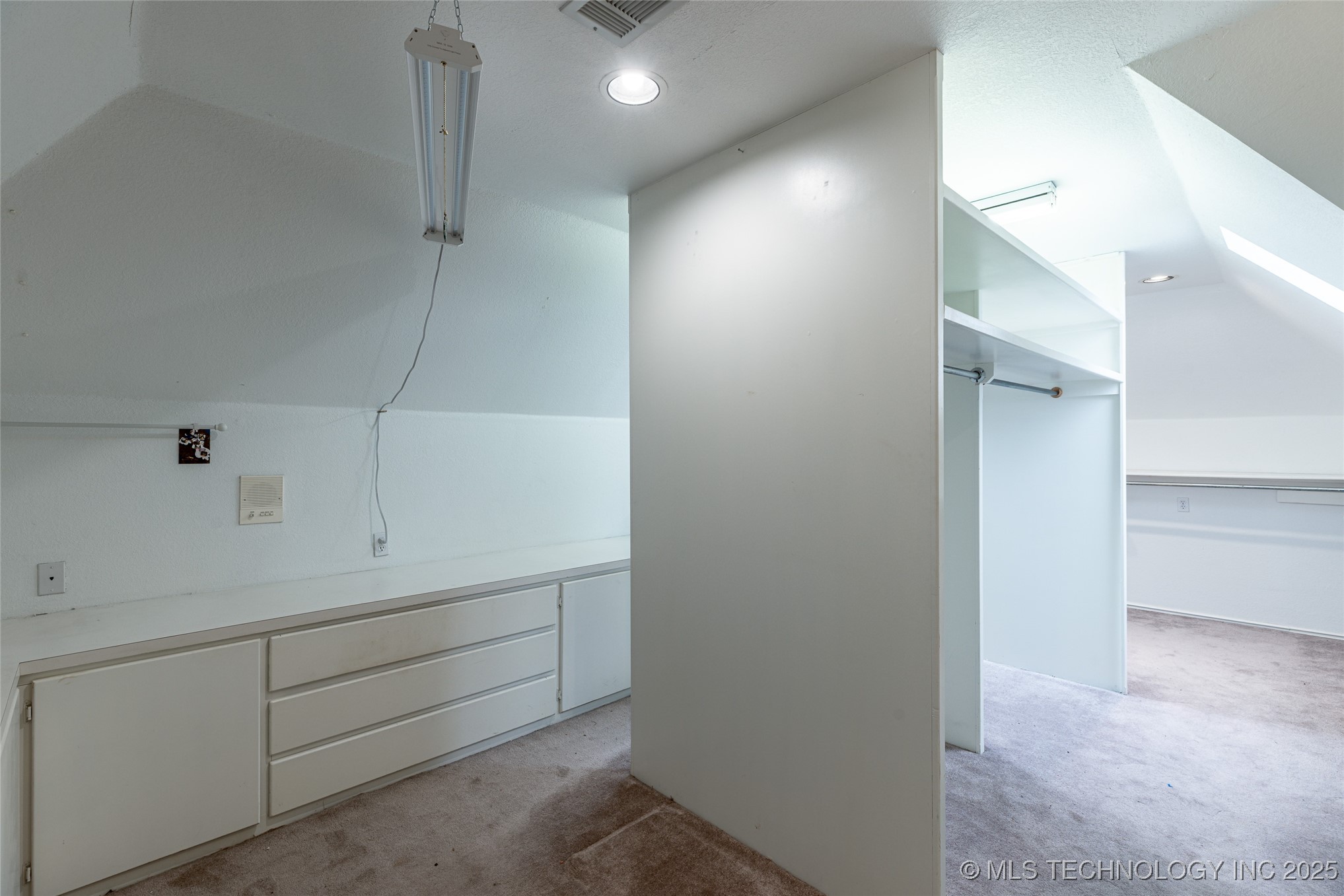 13216 E 93rd Street N