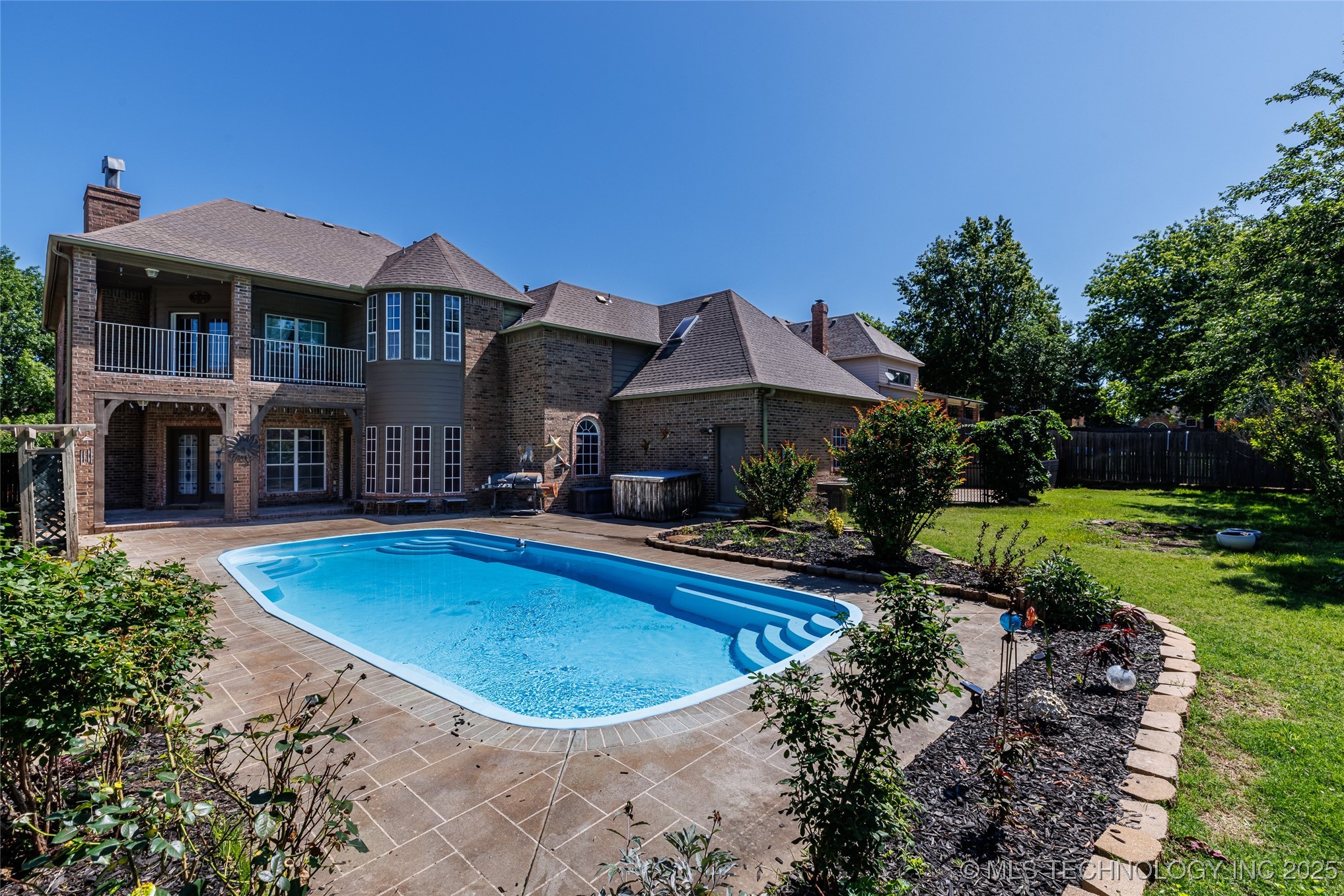 13216 E 93rd Street N