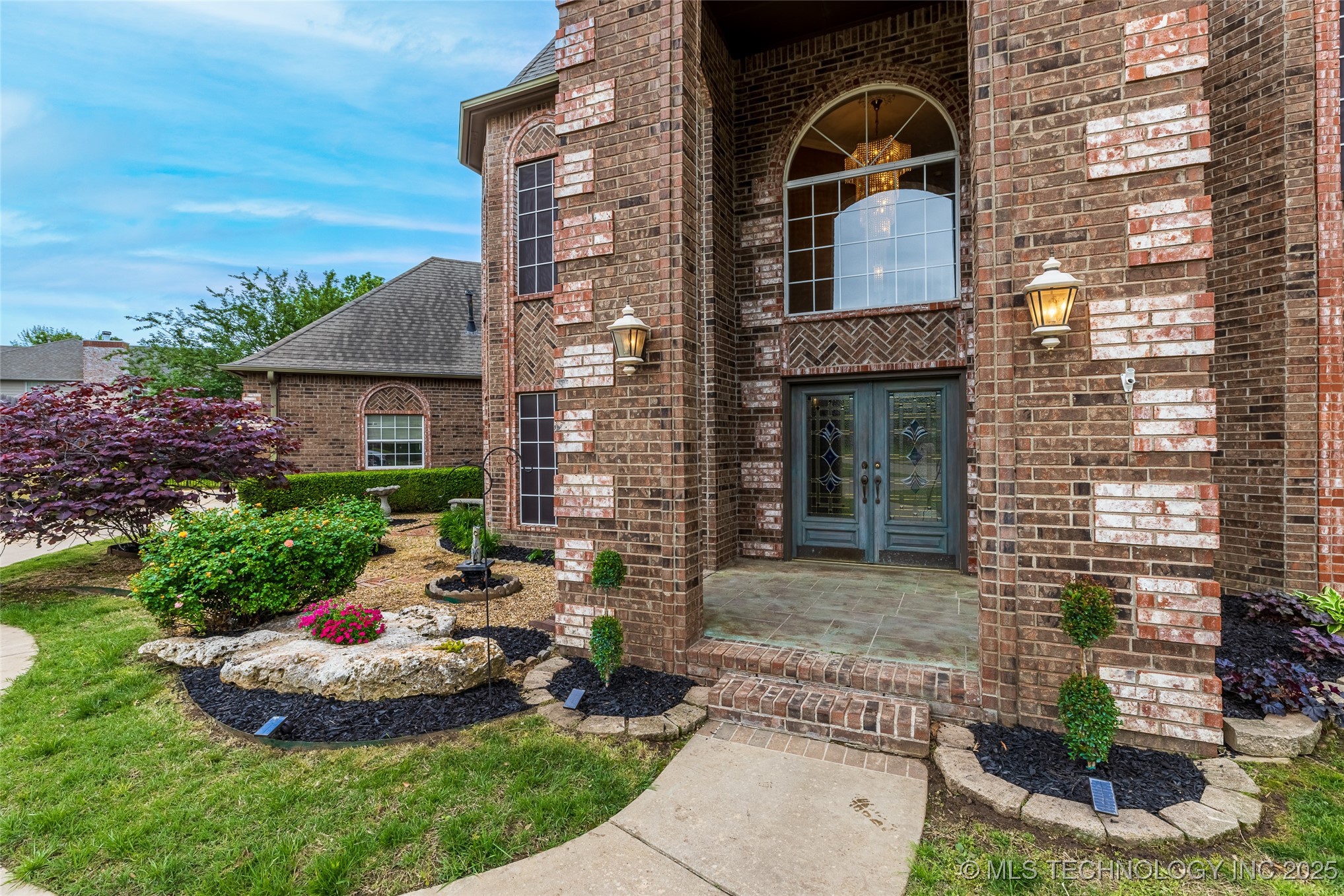 13216 E 93rd Street N