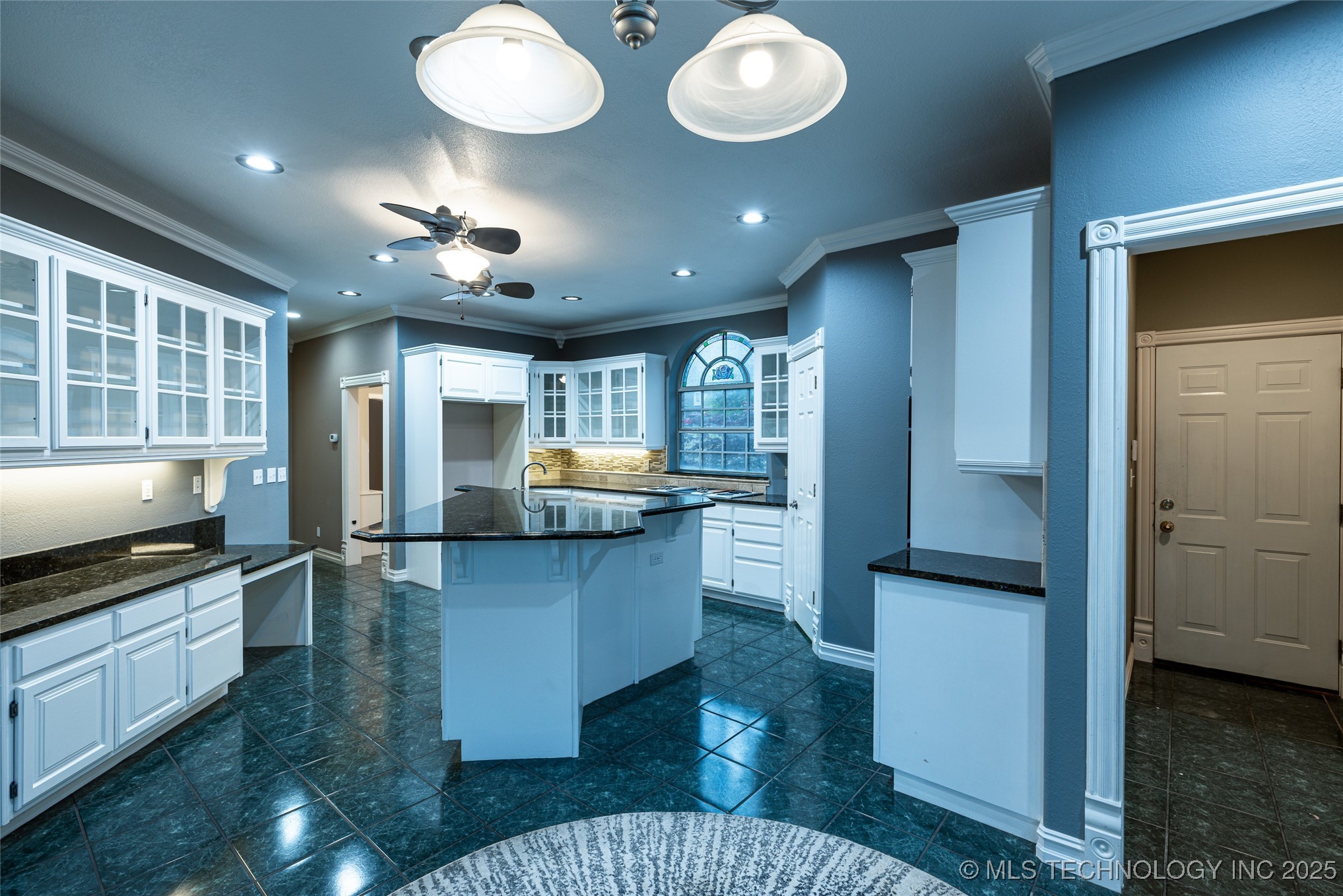 13216 E 93rd Street N