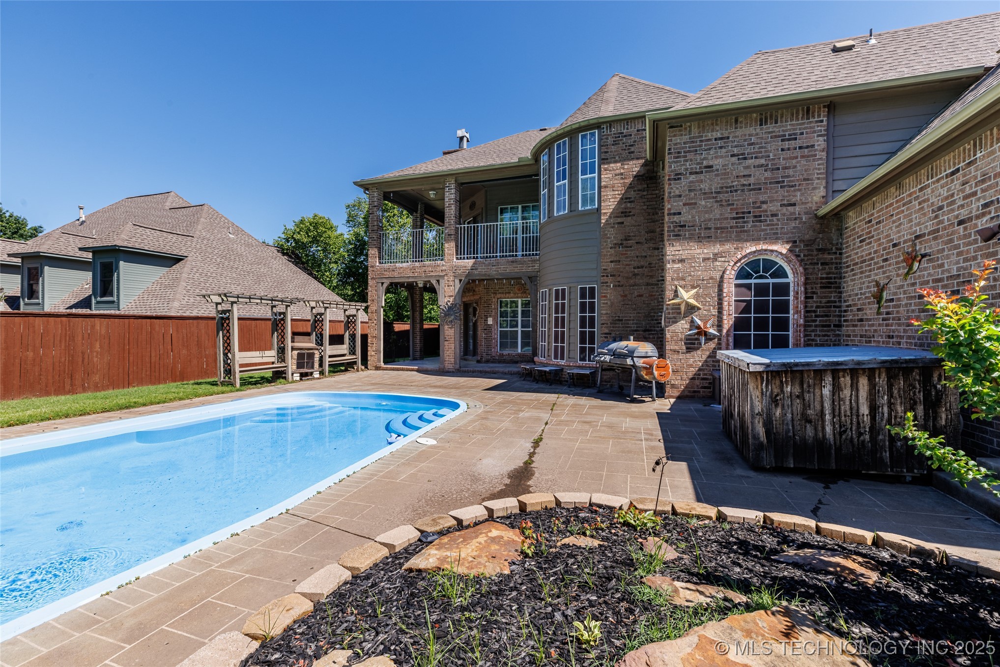 13216 E 93rd Street N