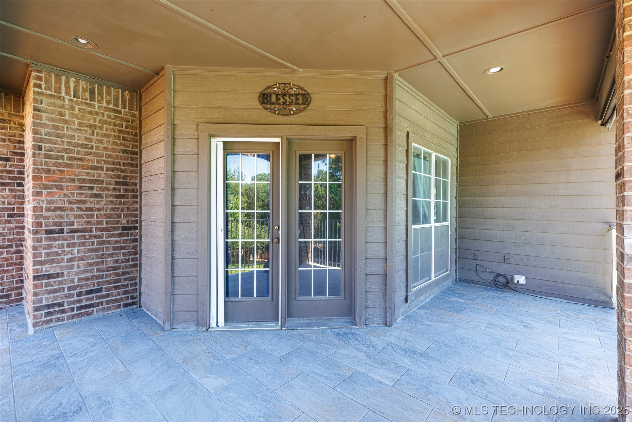 13216 E 93rd Street N