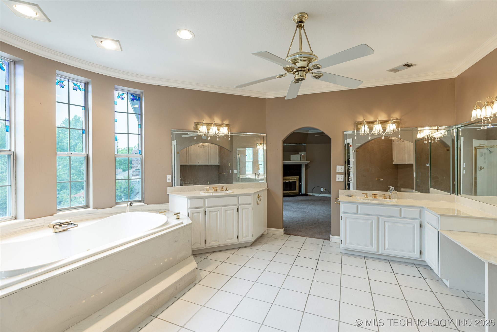 13216 E 93rd Street N